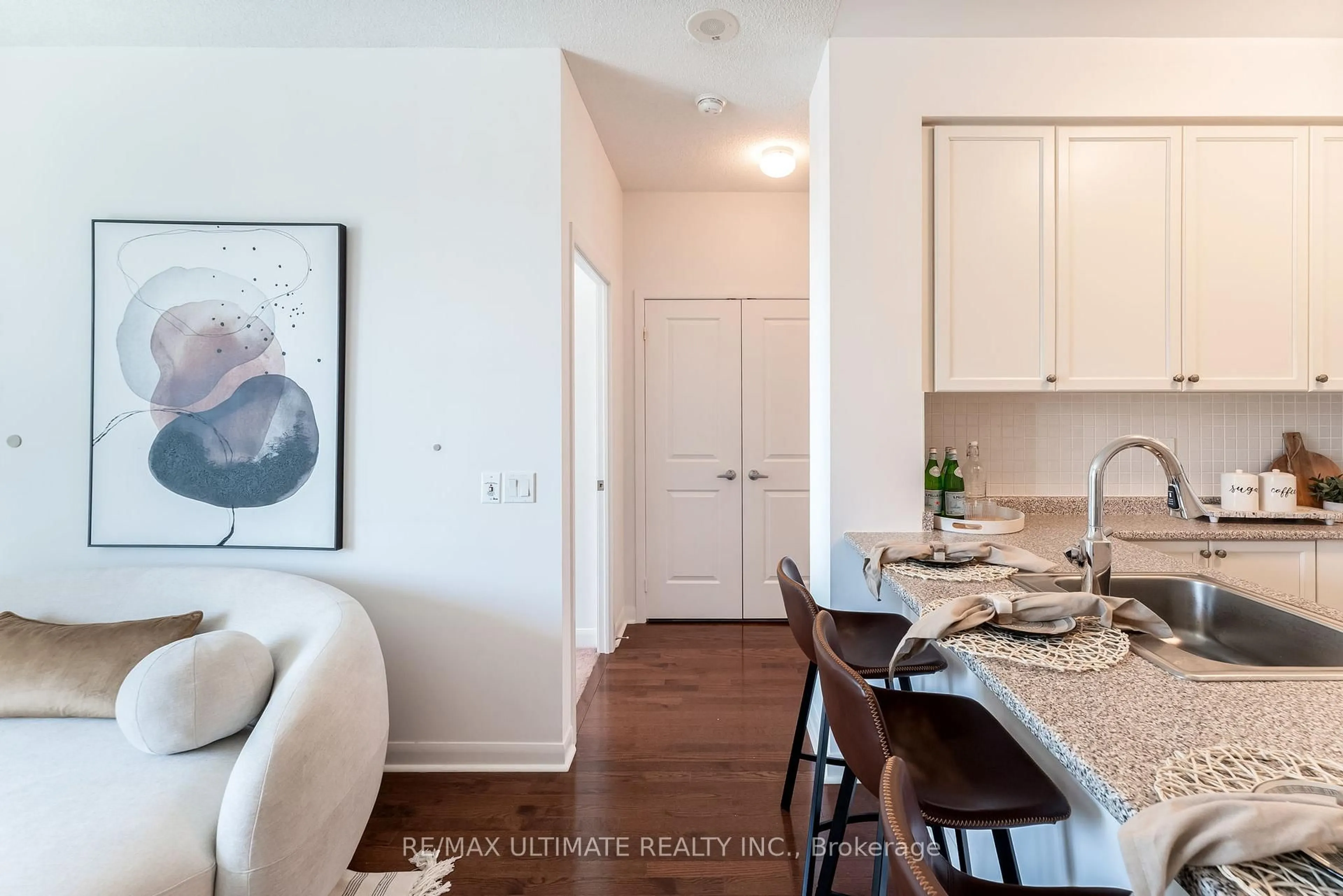 Unknown for 235 Sherway Gardens Rd #205, Toronto Ontario M9C 0A2