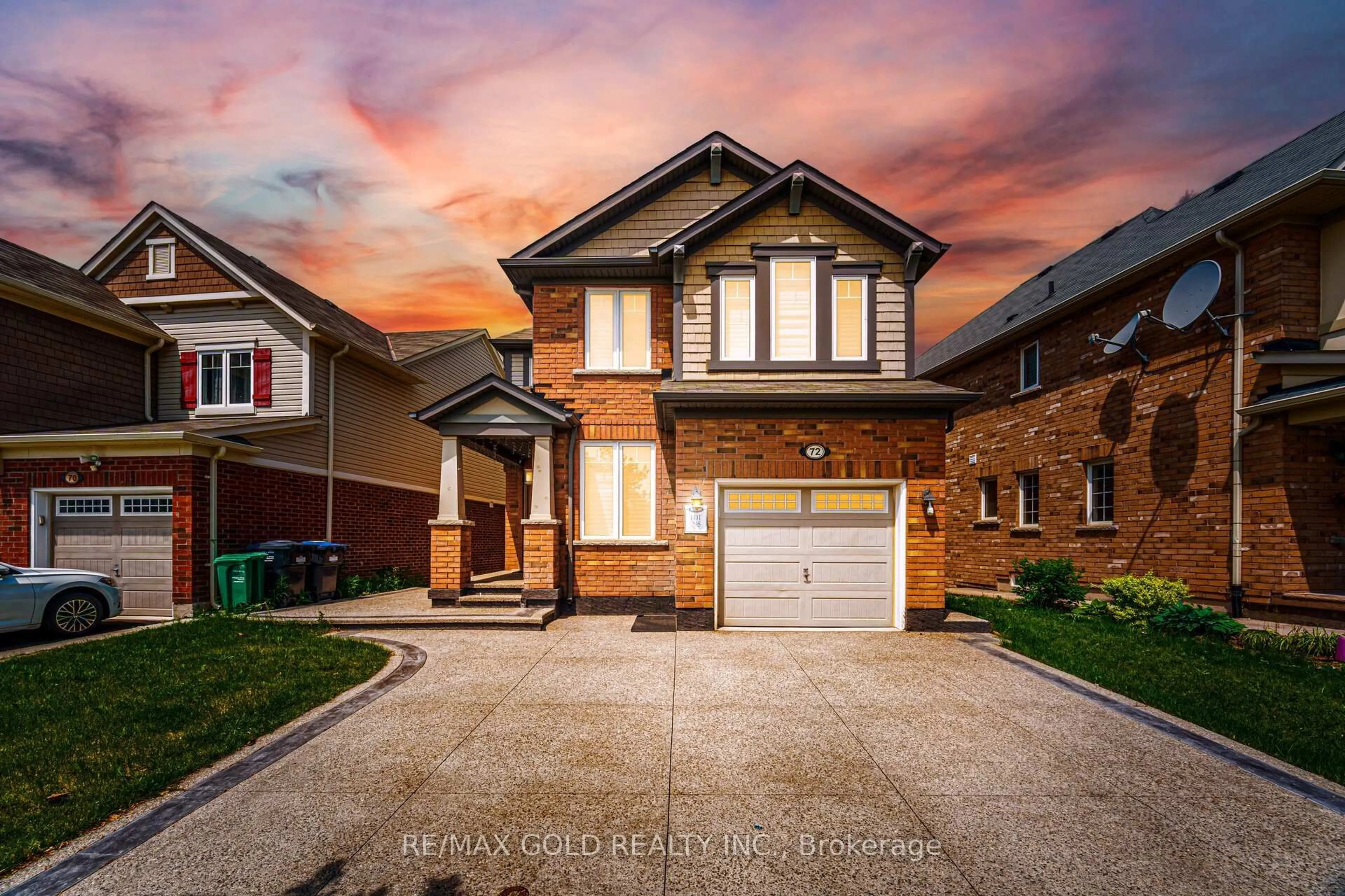 Home with brick exterior material, street for 72 Aylesbury Dr, Brampton Ontario L7A 0W2