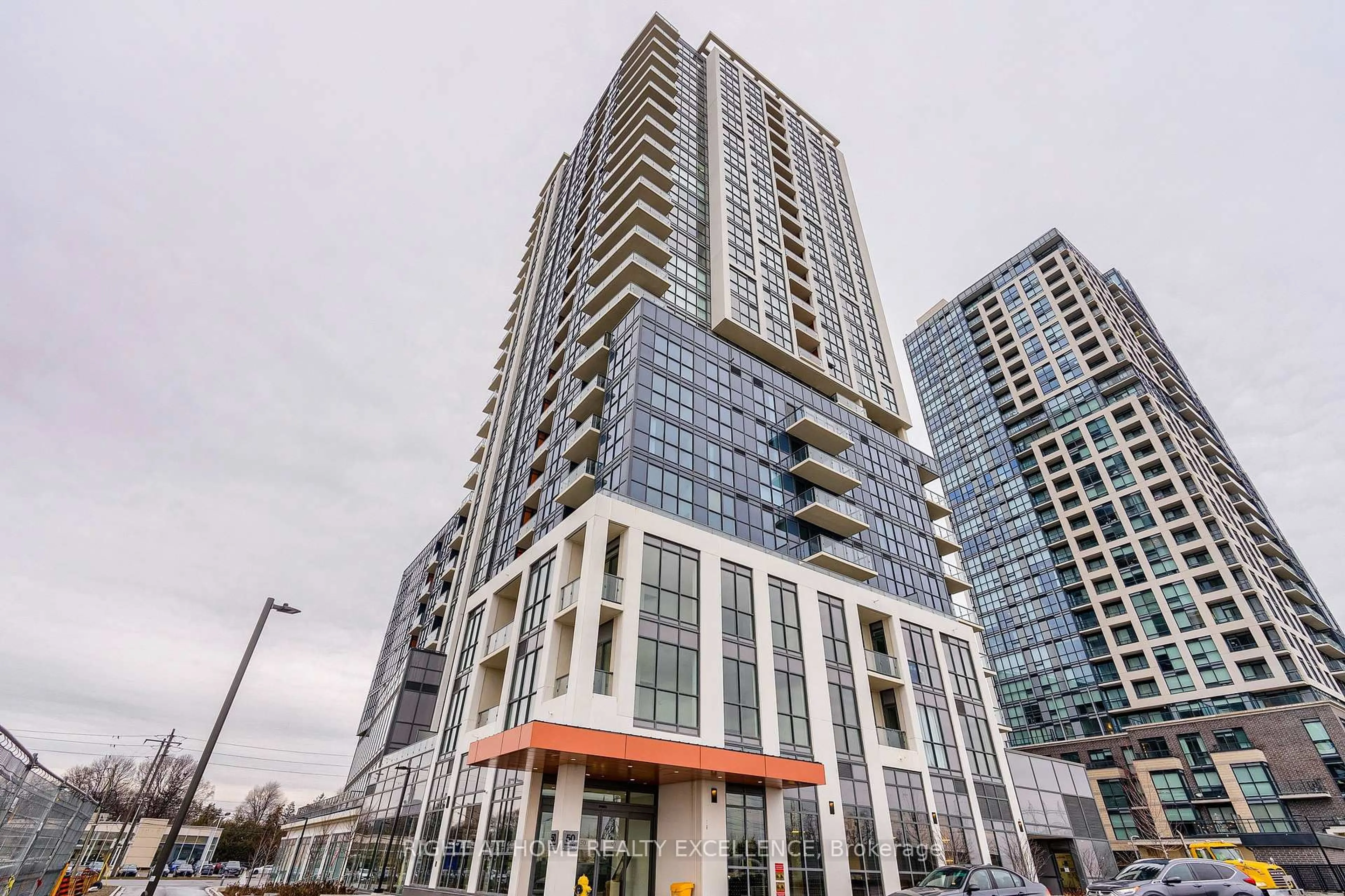 Indoor foyer for 50 Thomas Riley Rd #1903, Toronto Ontario M9B 0C5