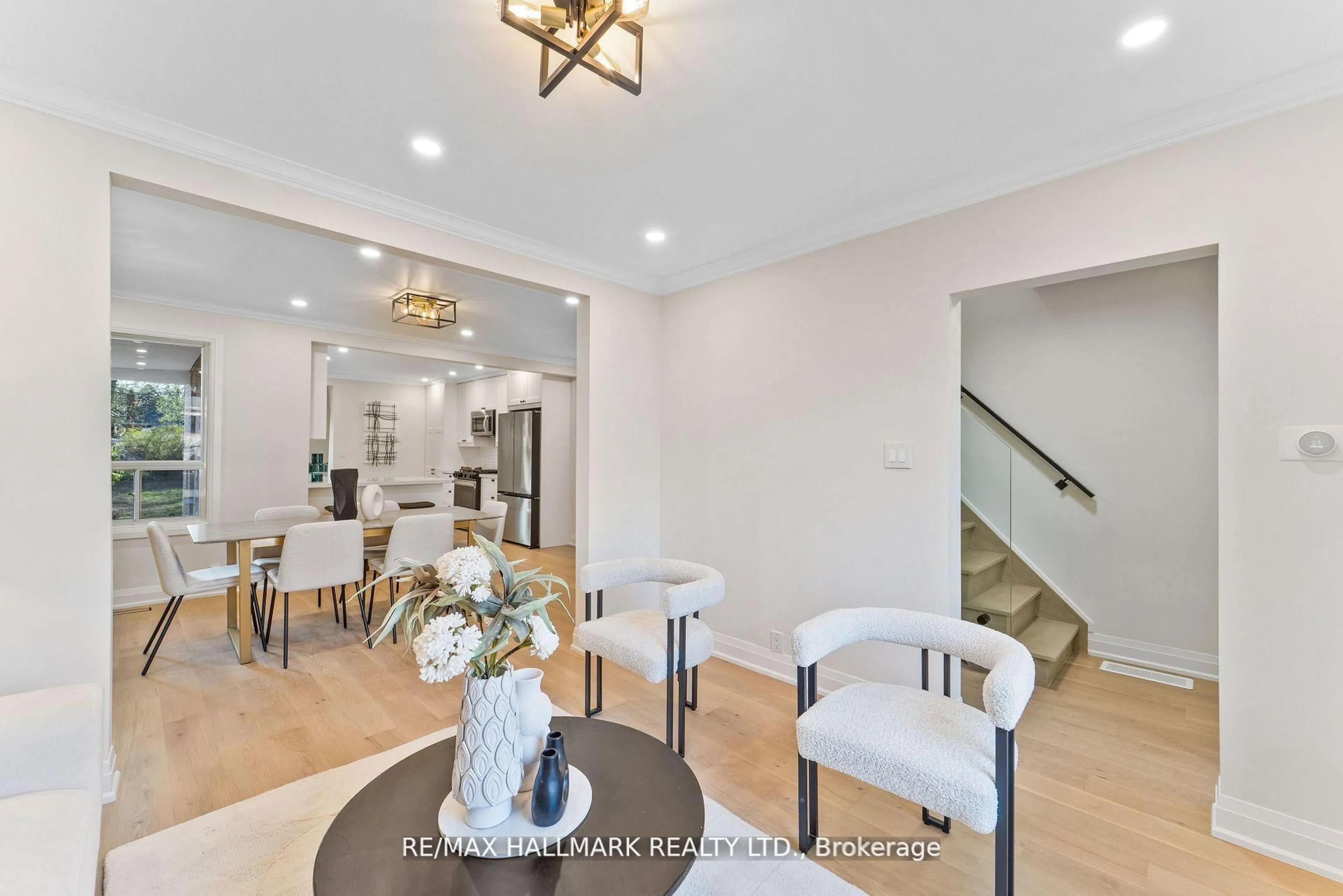 Dining room, unknown for 50 Watson Ave, Toronto Ontario M6S 4E1