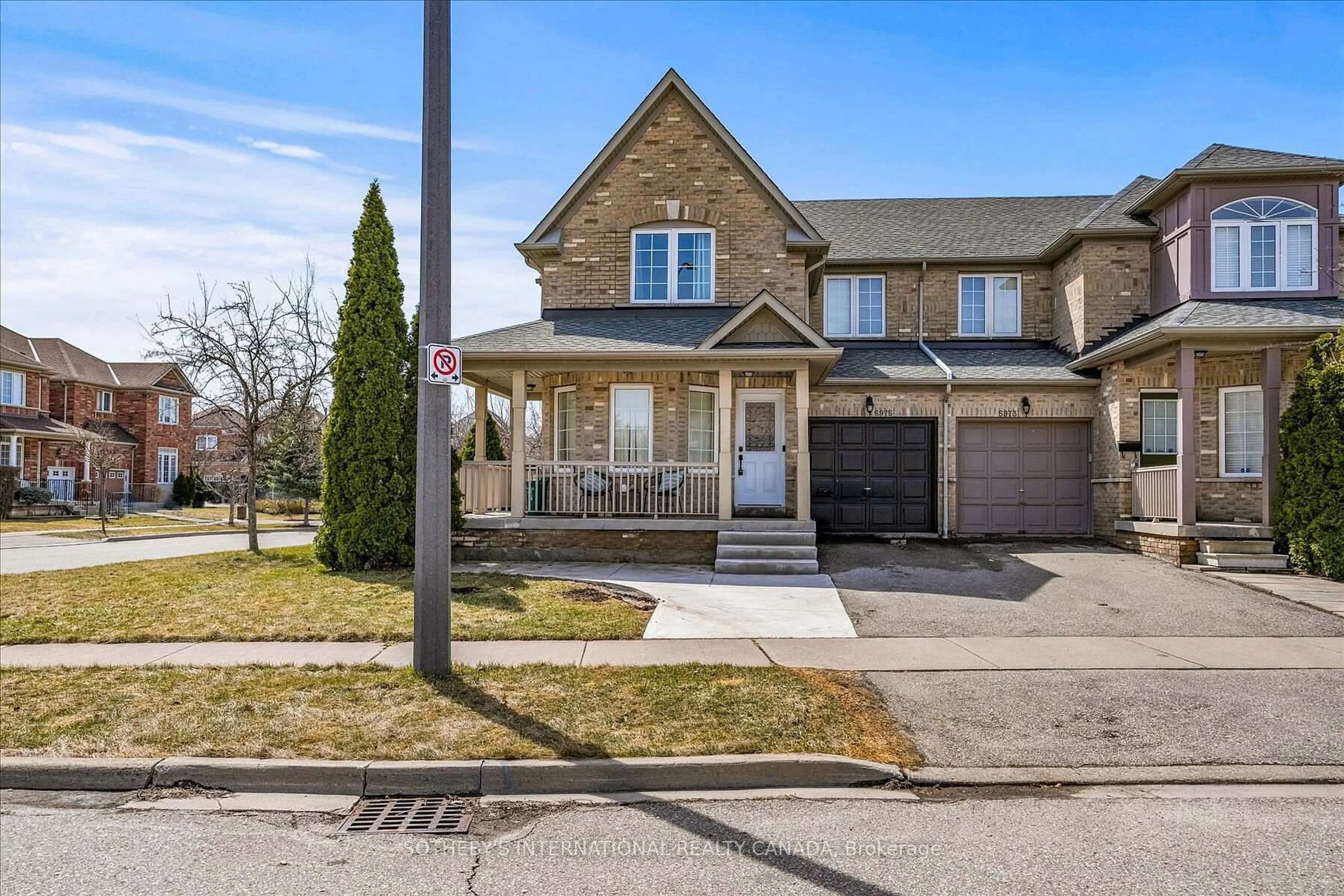 Home with brick exterior material, street for 5975 Shelford Terr, Mississauga Ontario L5M 6K3