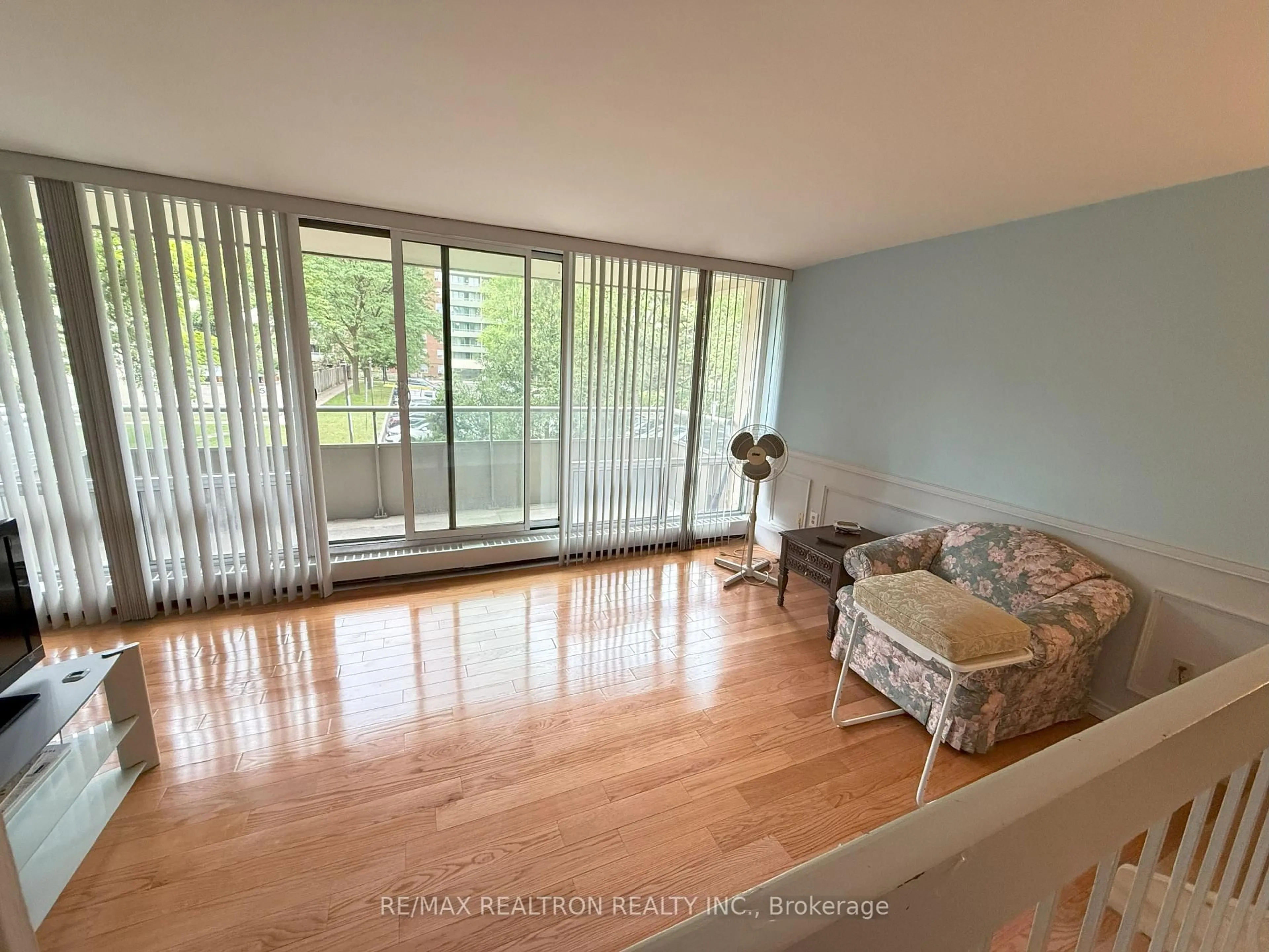A pic of a room for 1 Four Winds Dr #209, Toronto Ontario M3J 2T1