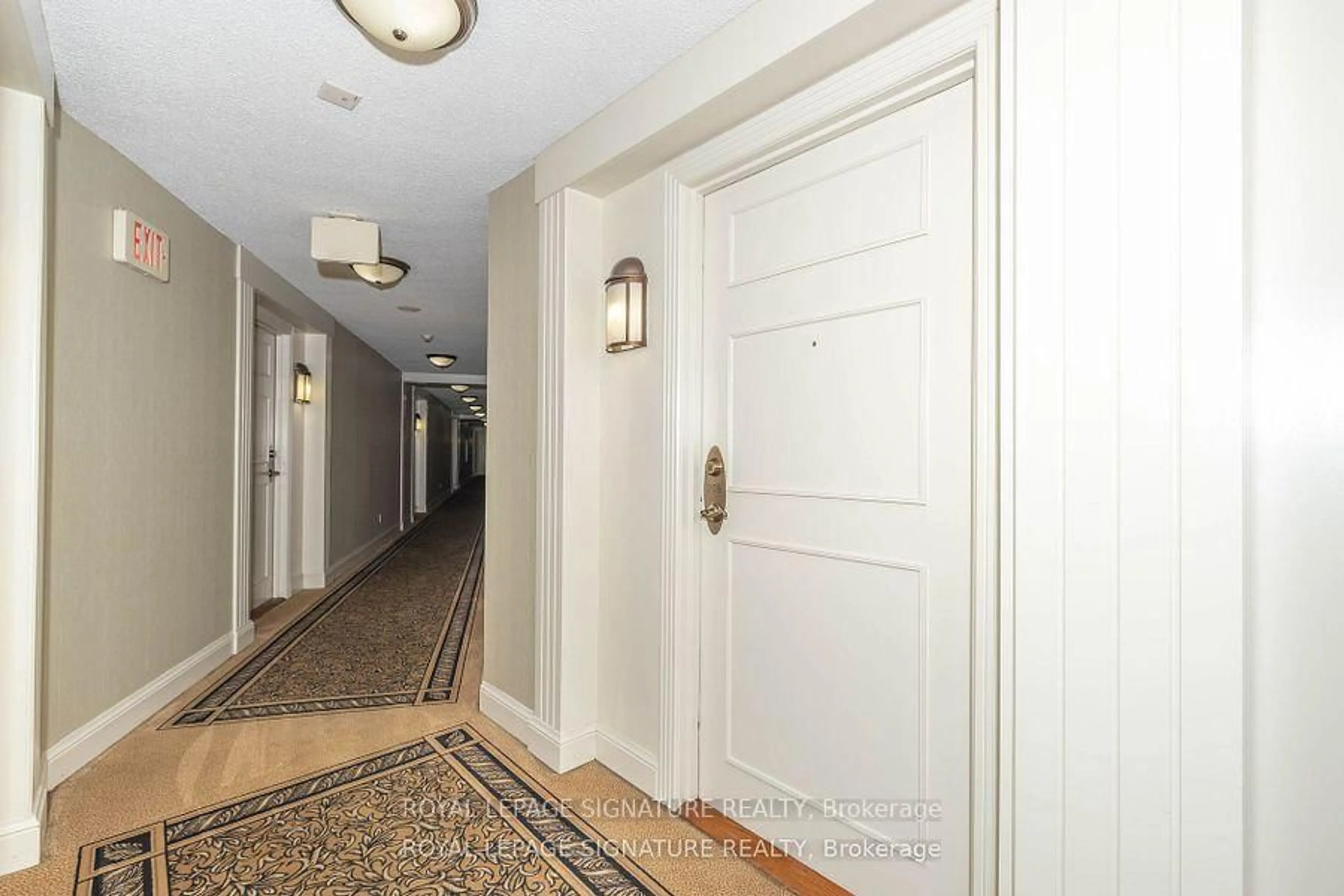 Indoor foyer for 710 Humberwood Blvd #209, Toronto Ontario M9W 7J5