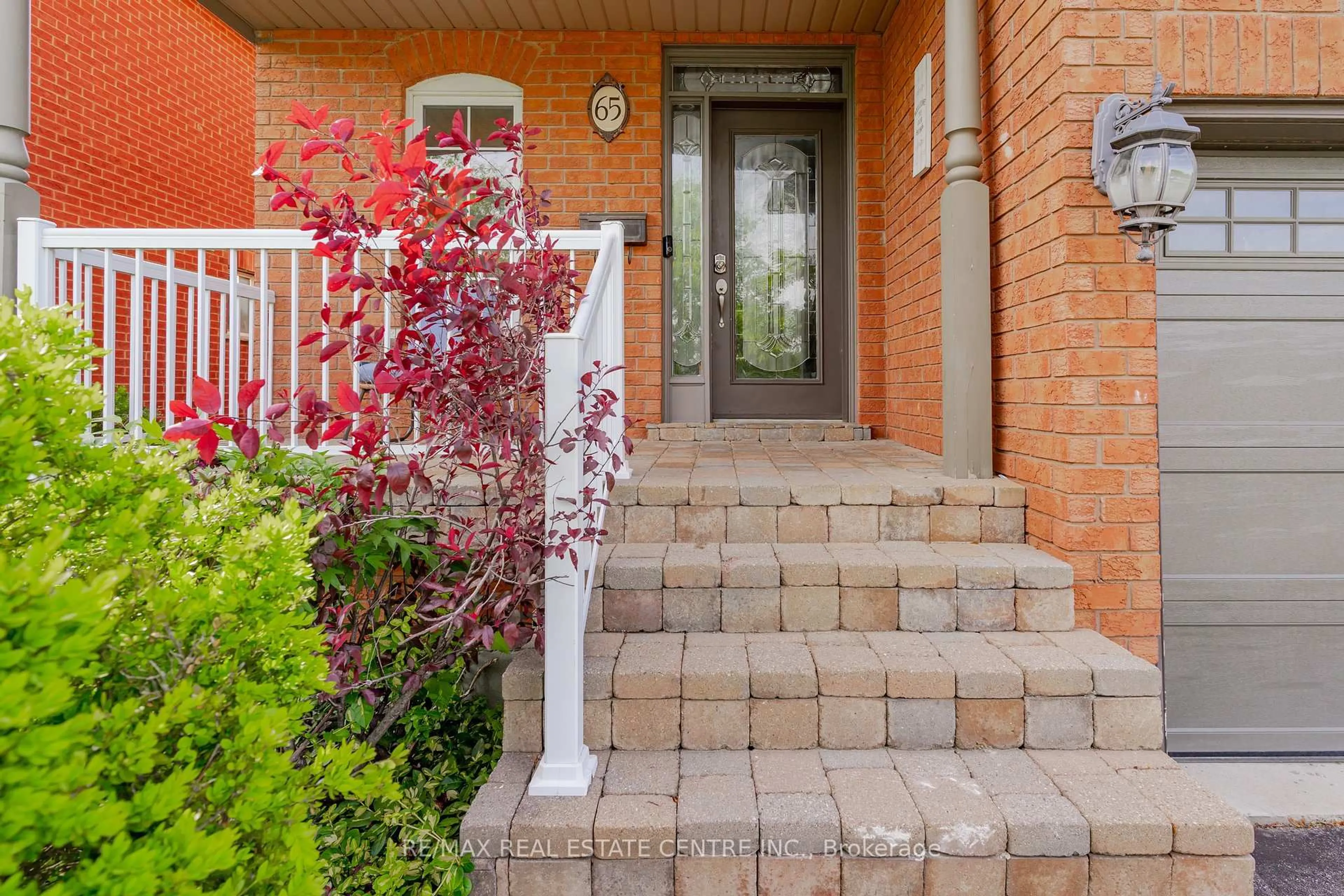 Unknown for 65 Berton Blvd, Halton Hills Ontario L7G 6C7