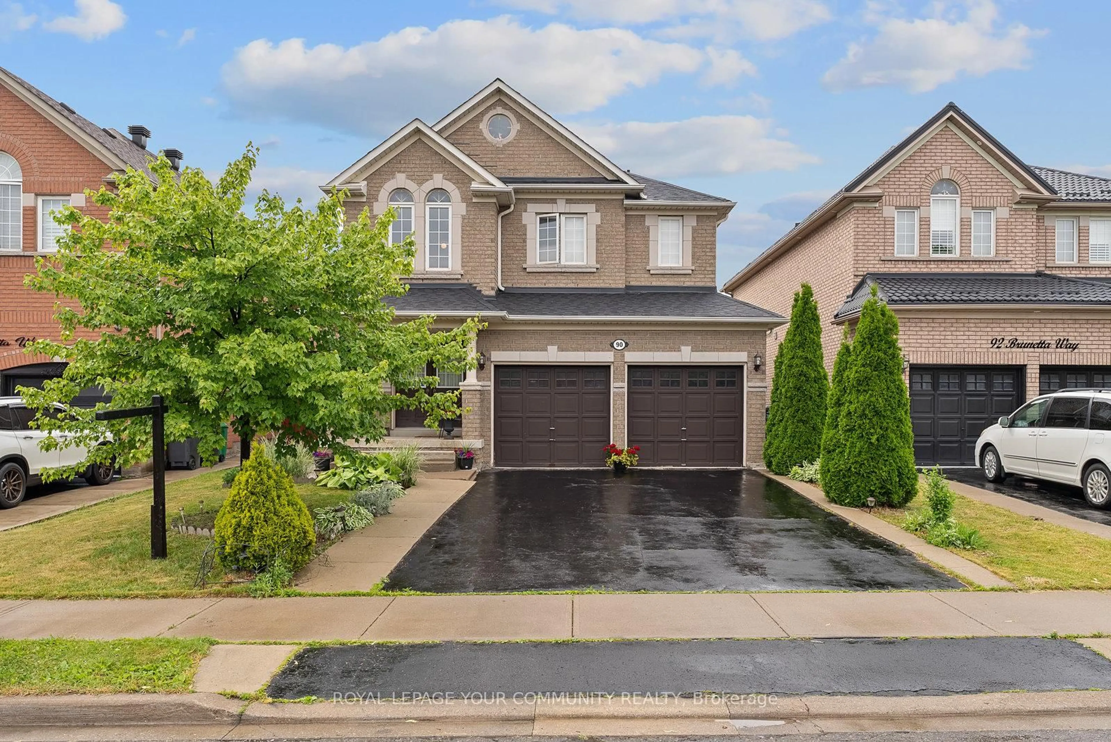 Home with brick exterior material, street for 90 Brunetta Way, Brampton Ontario L6P 1M9
