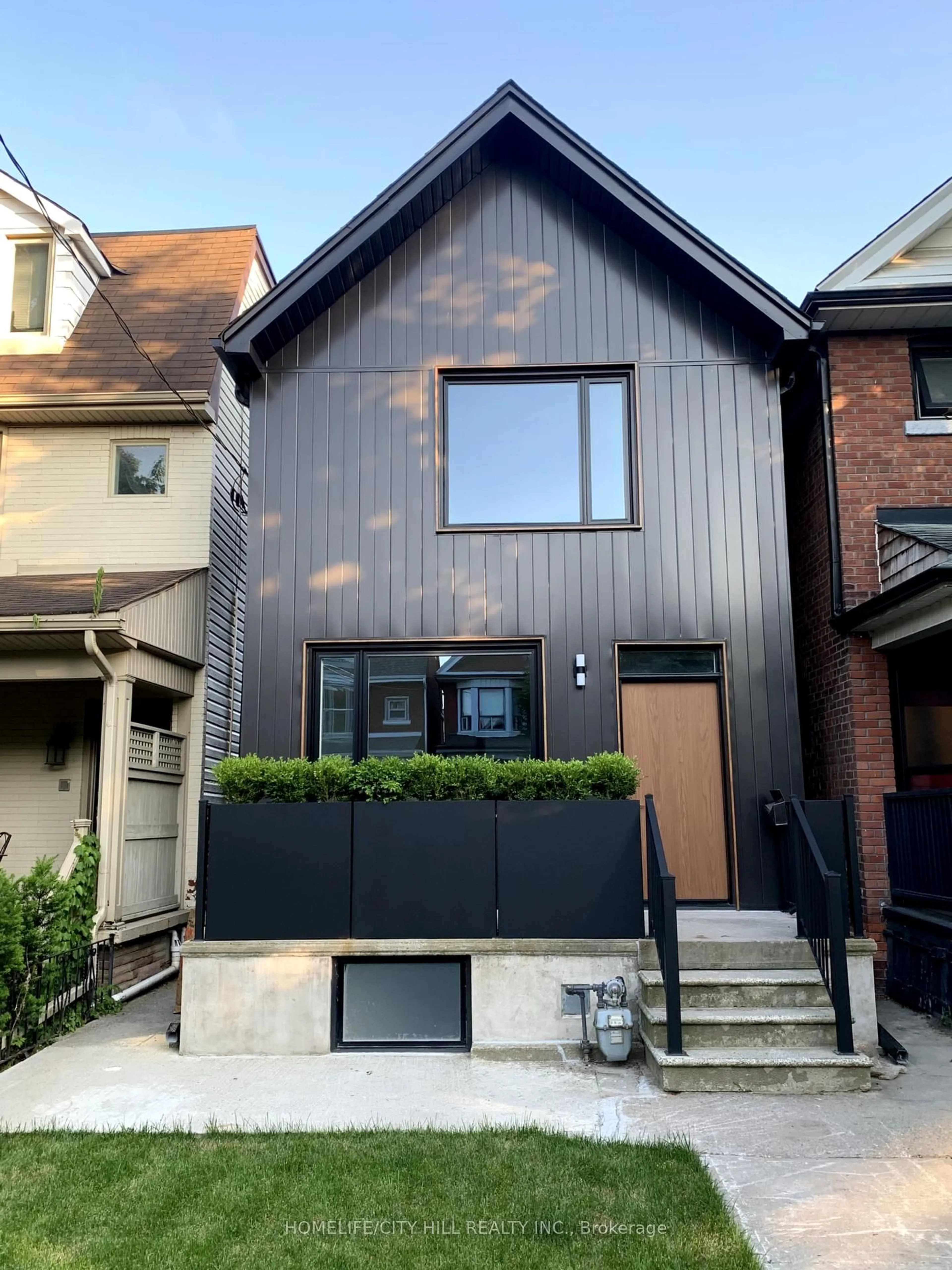 Home with brick exterior material, street for 73 Melville Ave, Toronto Ontario M6G 3R3