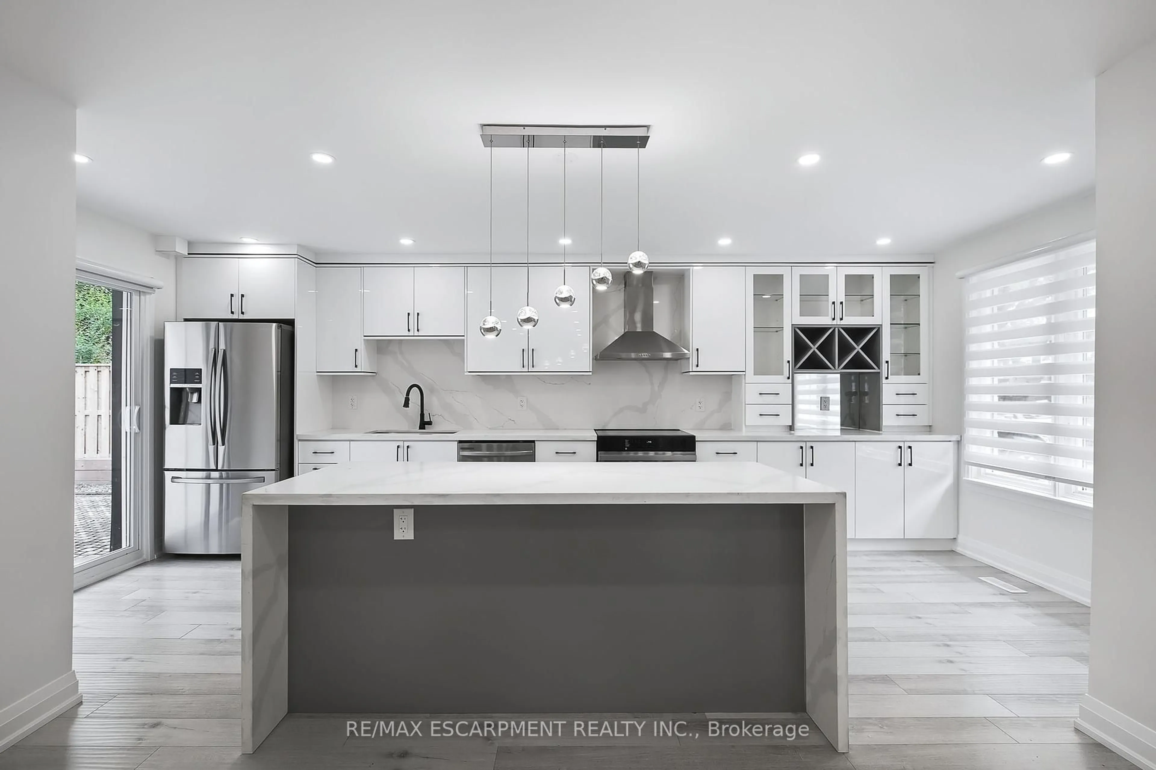 Contemporary kitchen, ceramic/tile floor for 1414 Allangrove Dr, Burlington Ontario L7M 1J6