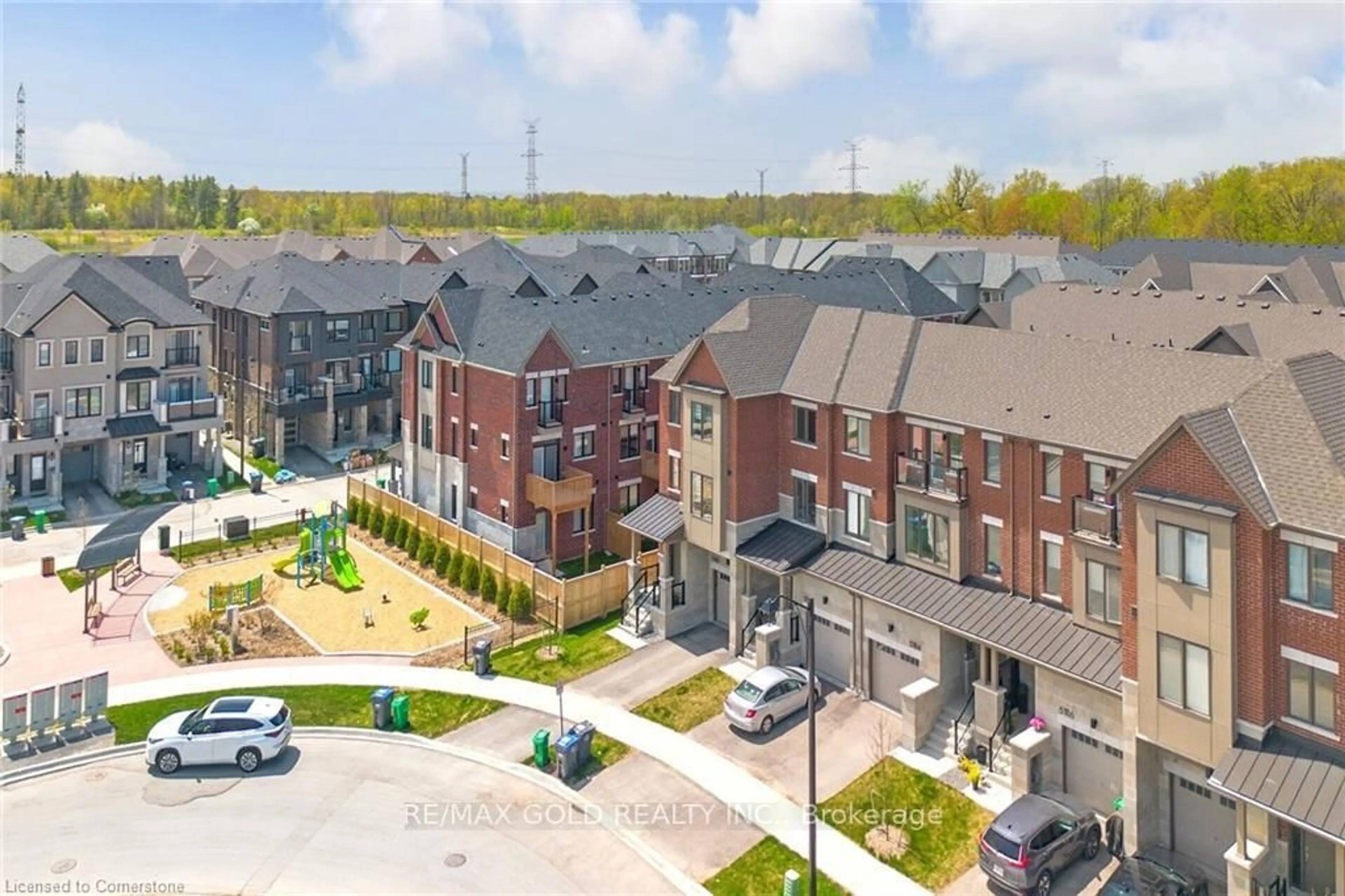 A pic from outside/outdoor area/front of a property/back of a property/a pic from drone, unknown for 5184 Viola Desmond Dr, Mississauga Ontario L5M 0R5