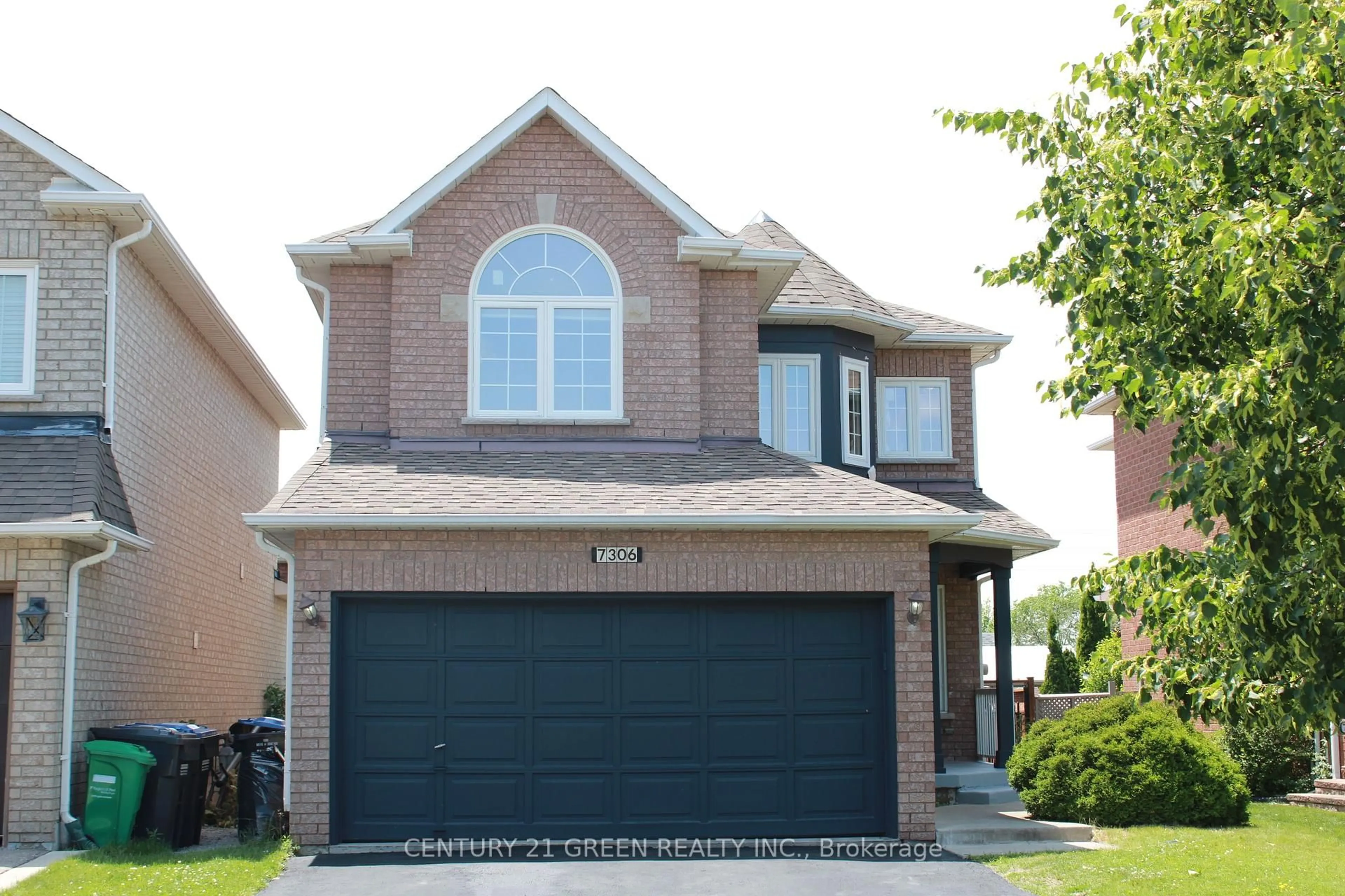 Home with brick exterior material, street for 7306 Aldercrest Dr, Mississauga Ontario L5N 7T3