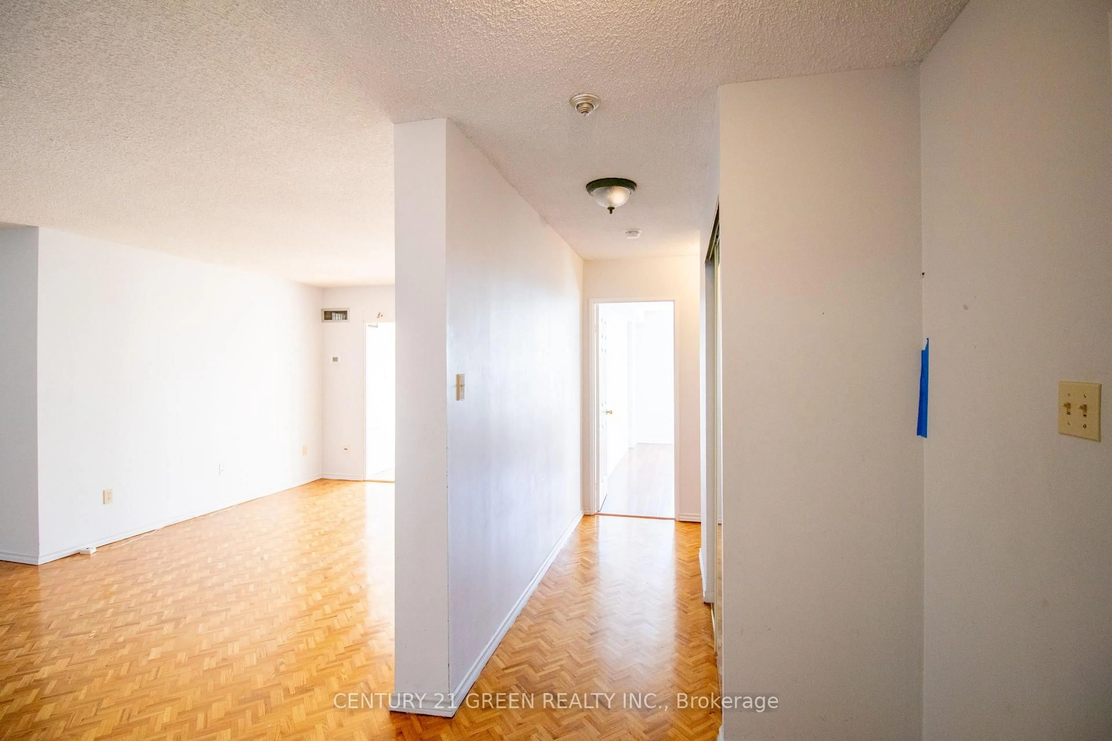 A pic of a room for 5 Lisa St #706, Brampton Ontario L6T 4T4