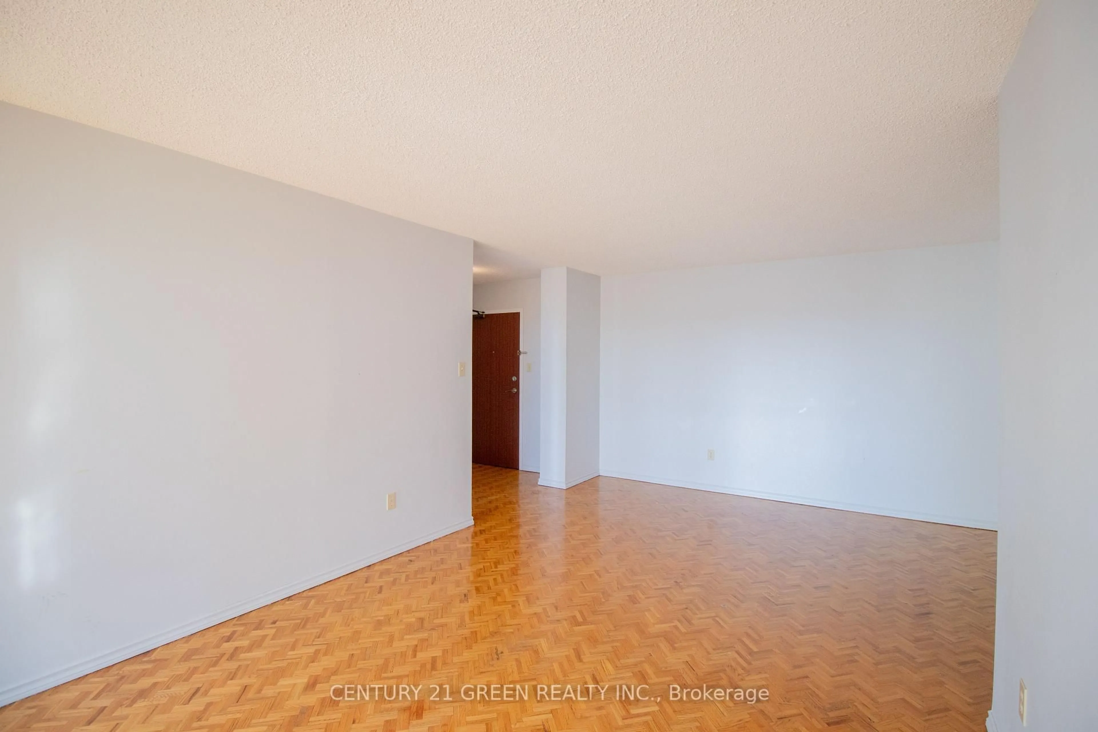 A pic of a room for 5 Lisa St #706, Brampton Ontario L6T 4T4