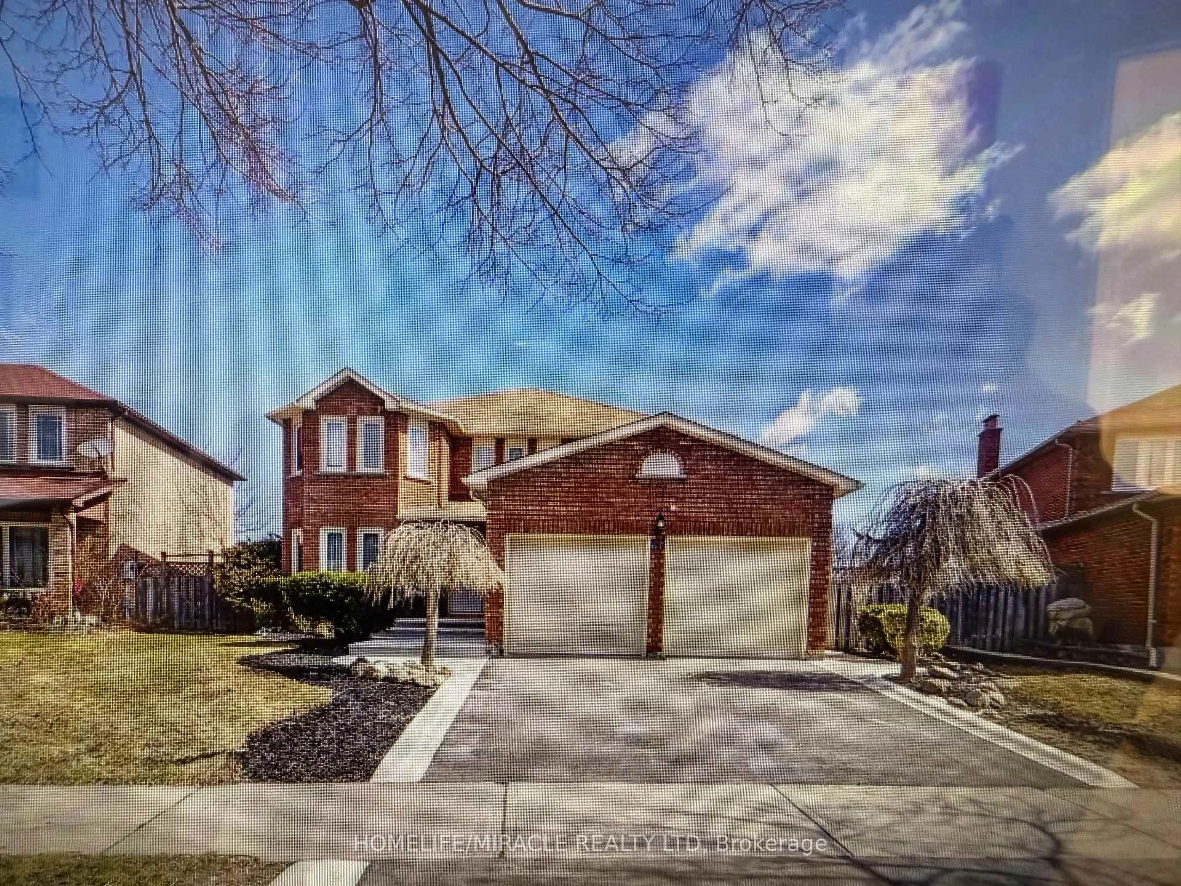 Home with brick exterior material, street for 30 Worth Ave, Brampton Ontario L6X 3V9
