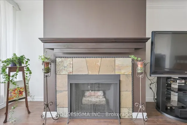 Additional image 15 of 1359 White Oaks Blvd Unit 1605