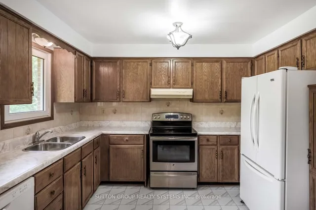 Additional image 28 of 1161 Carlo Crt