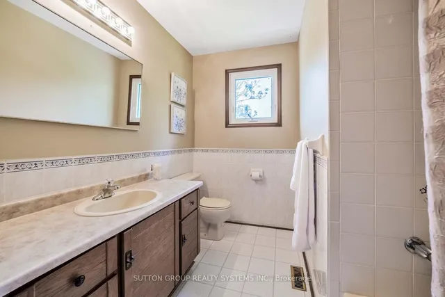 Additional image 20 of 1161 Carlo Crt