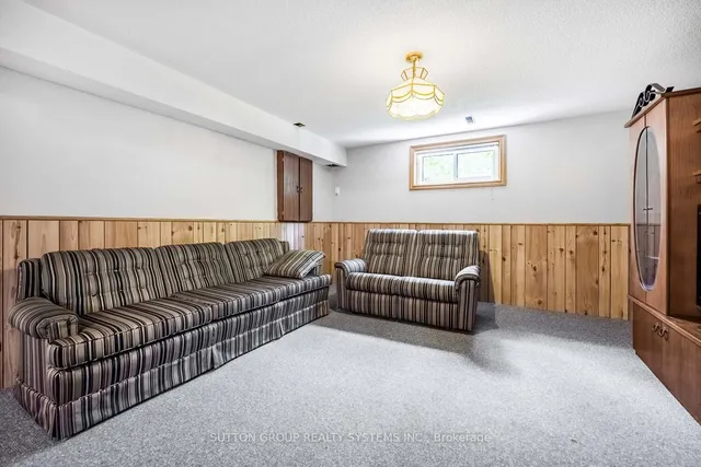 Additional image 12 of 1161 Carlo Crt
