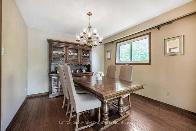 Additional image 30 of 1161 Carlo Crt