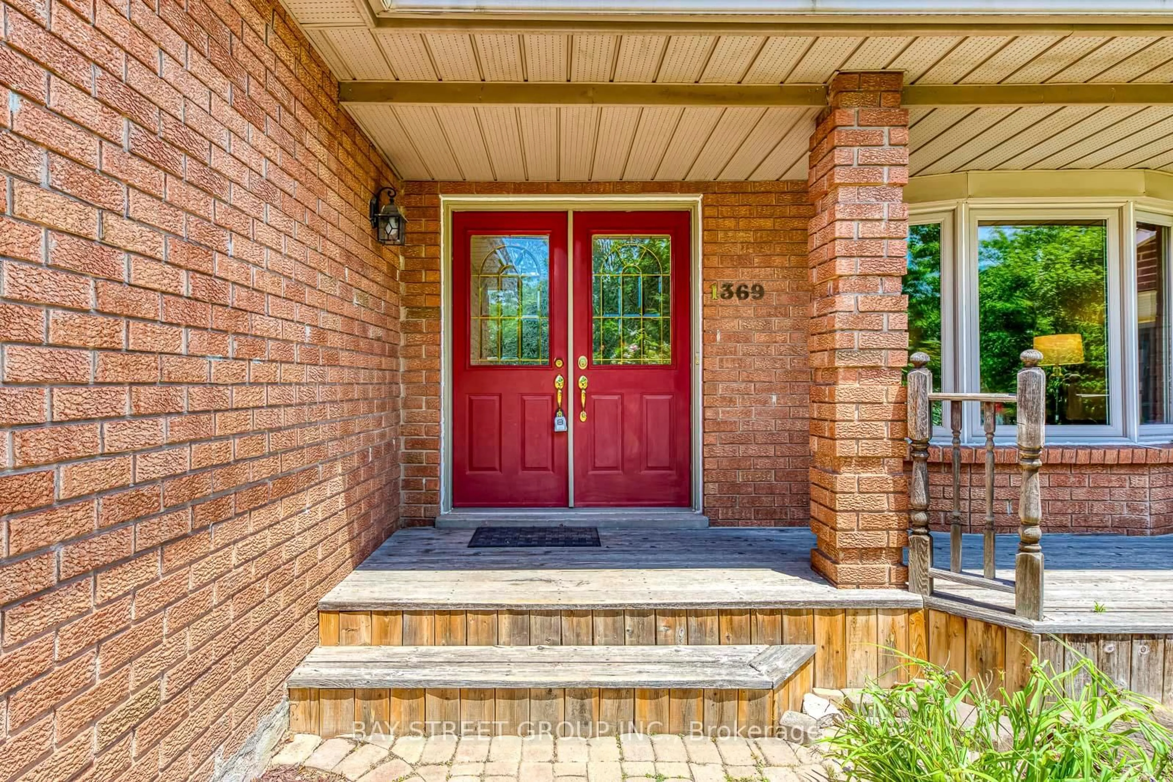 Home with brick exterior material, street for 1369 Bishopstoke Way, Oakville Ontario L6J 7A7