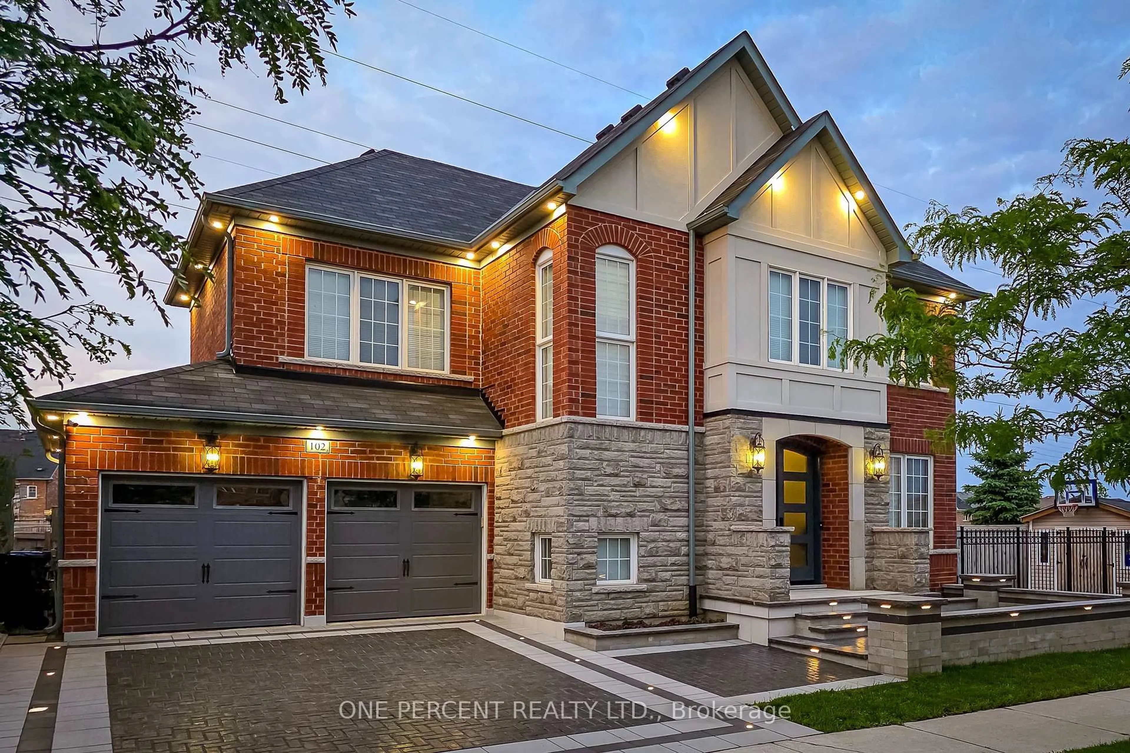 Home with brick exterior material, street for 102 Monkton Circ, Brampton Ontario L6Y 5Z5
