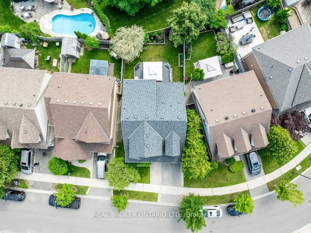 Primary image of 591 Caverhill Cres