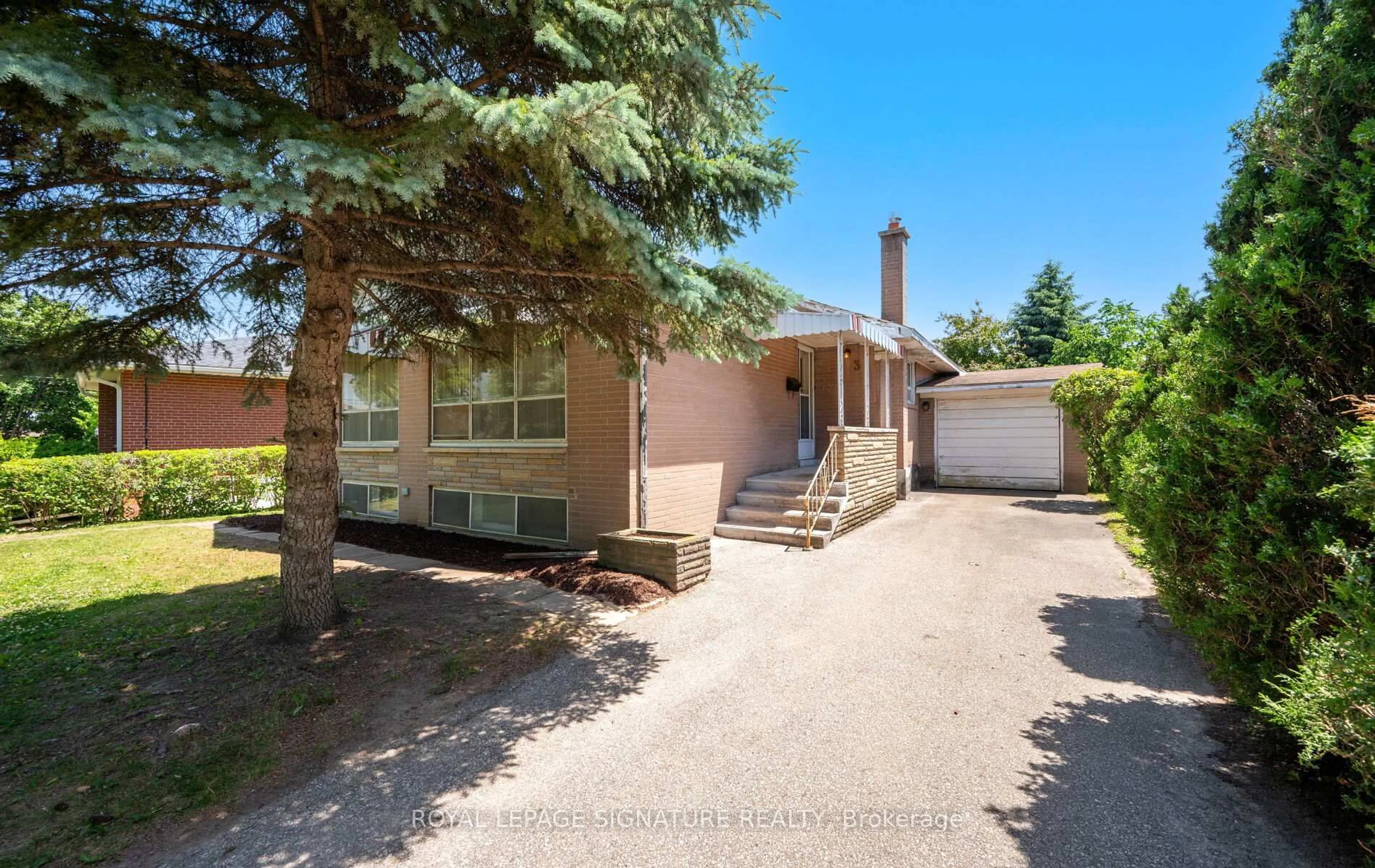 Unknown for 3 Learmont Dr, Toronto Ontario M9R 2E3