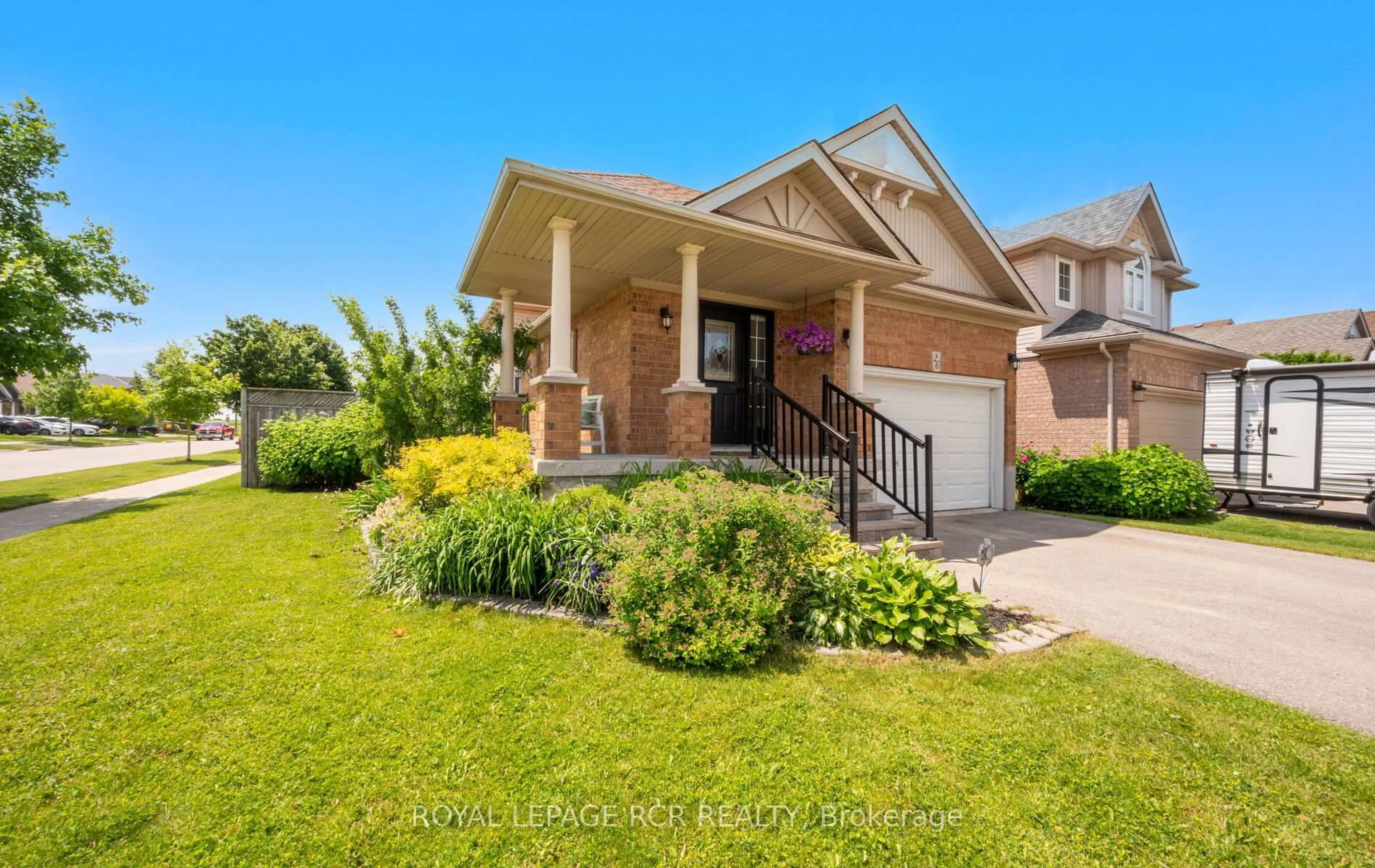 Home with brick exterior material, street for 26 Fendley Rd, Orangeville Ontario L9W 5G1