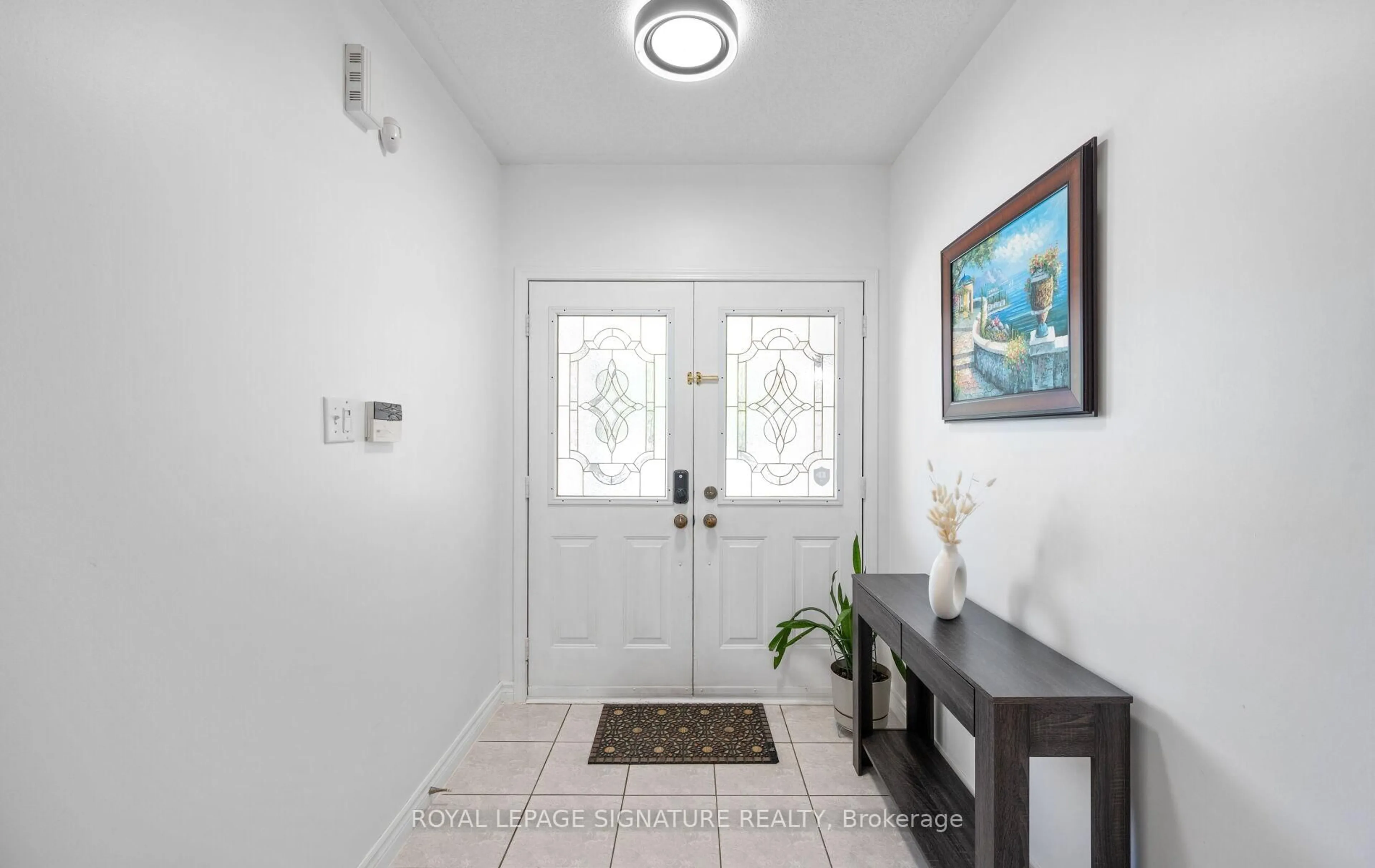 Indoor entryway for 121 Native Landing, Brampton Ontario L6X 5A9