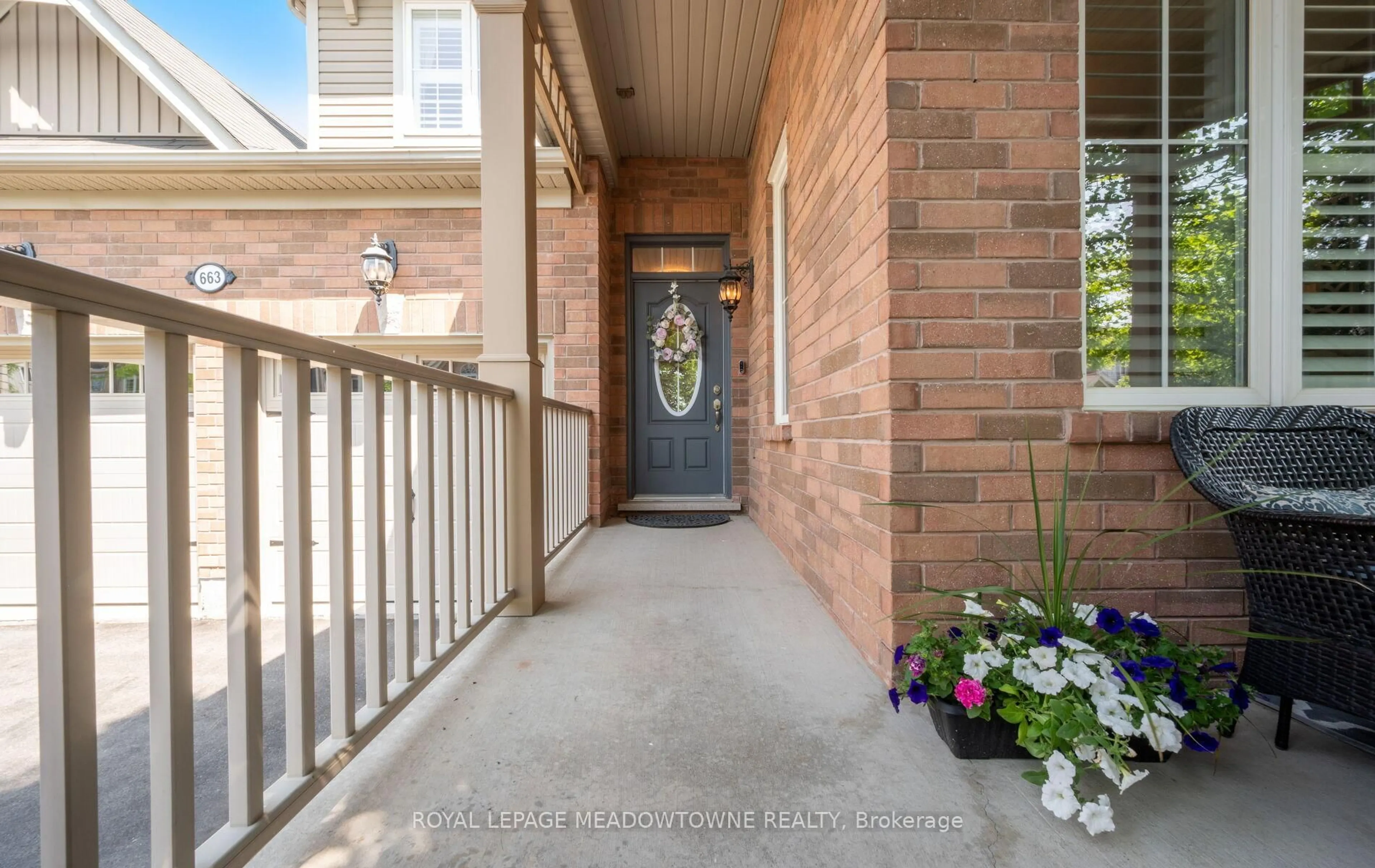 Indoor entryway for 663 Snider Terr, Milton Ontario L9T 7R8