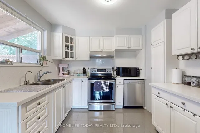 Additional image 34 of 4 Flamingo Cres