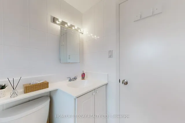 Additional image 13 of 4 Flamingo Cres