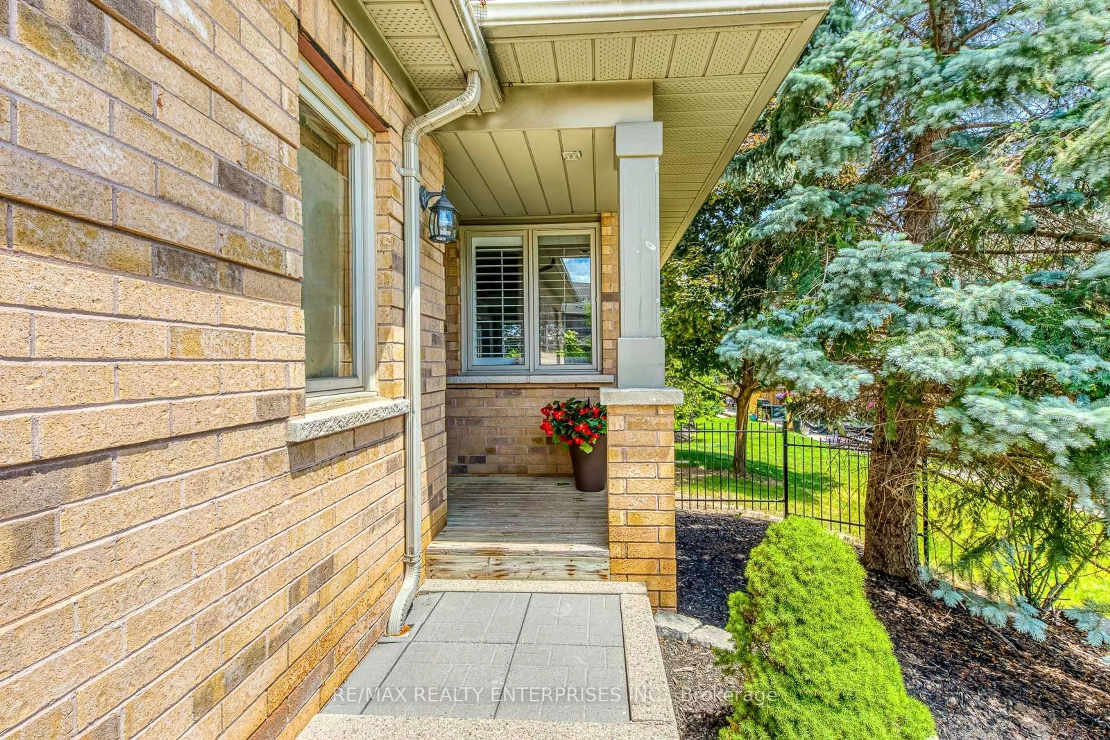 Unknown for 5658 Glen Erin Dr #25, Mississauga Ontario L5M 6C4