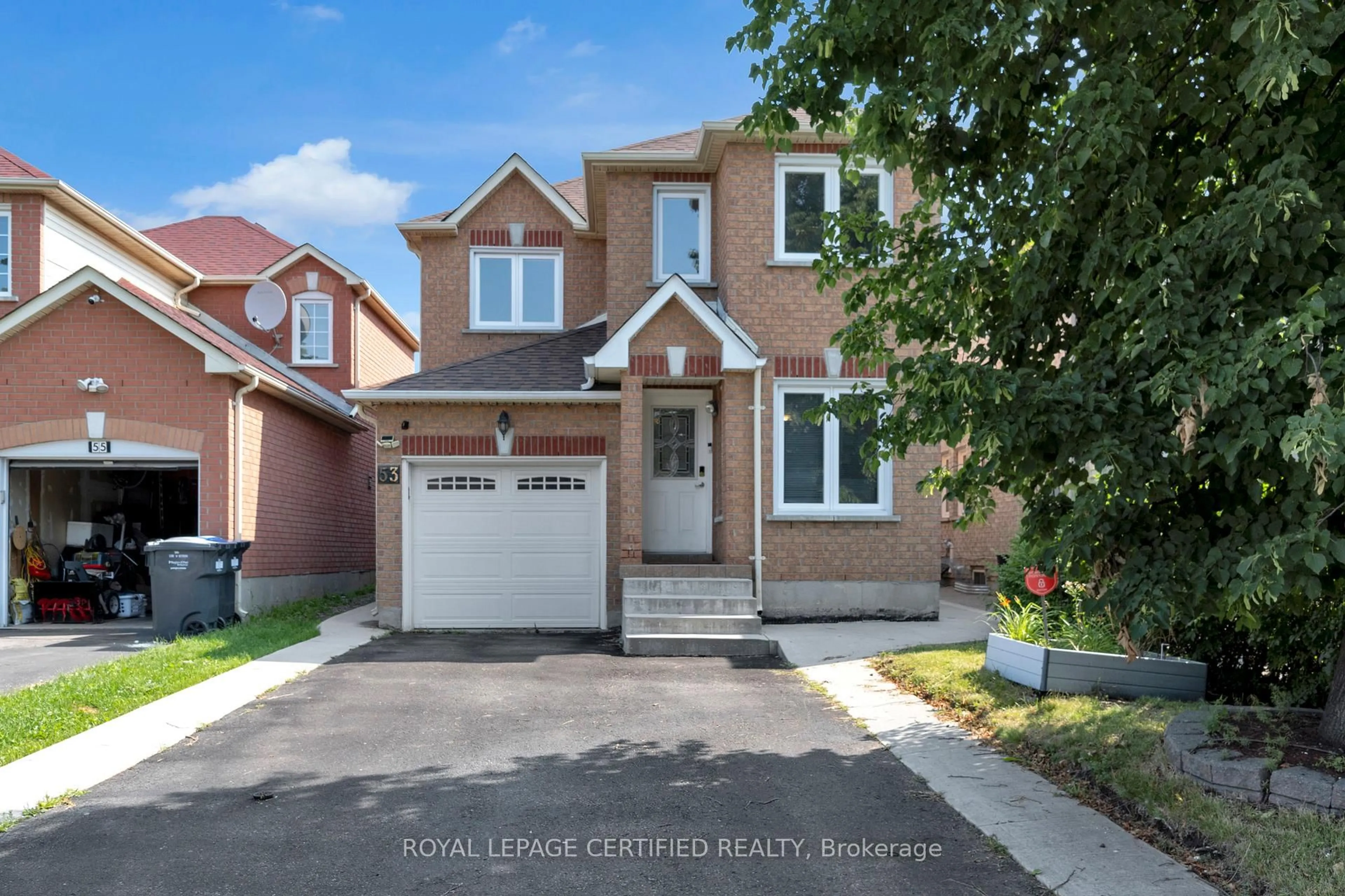 Home with brick exterior material, street for 53 Chadwick St, Brampton Ontario L6Y 4Y1