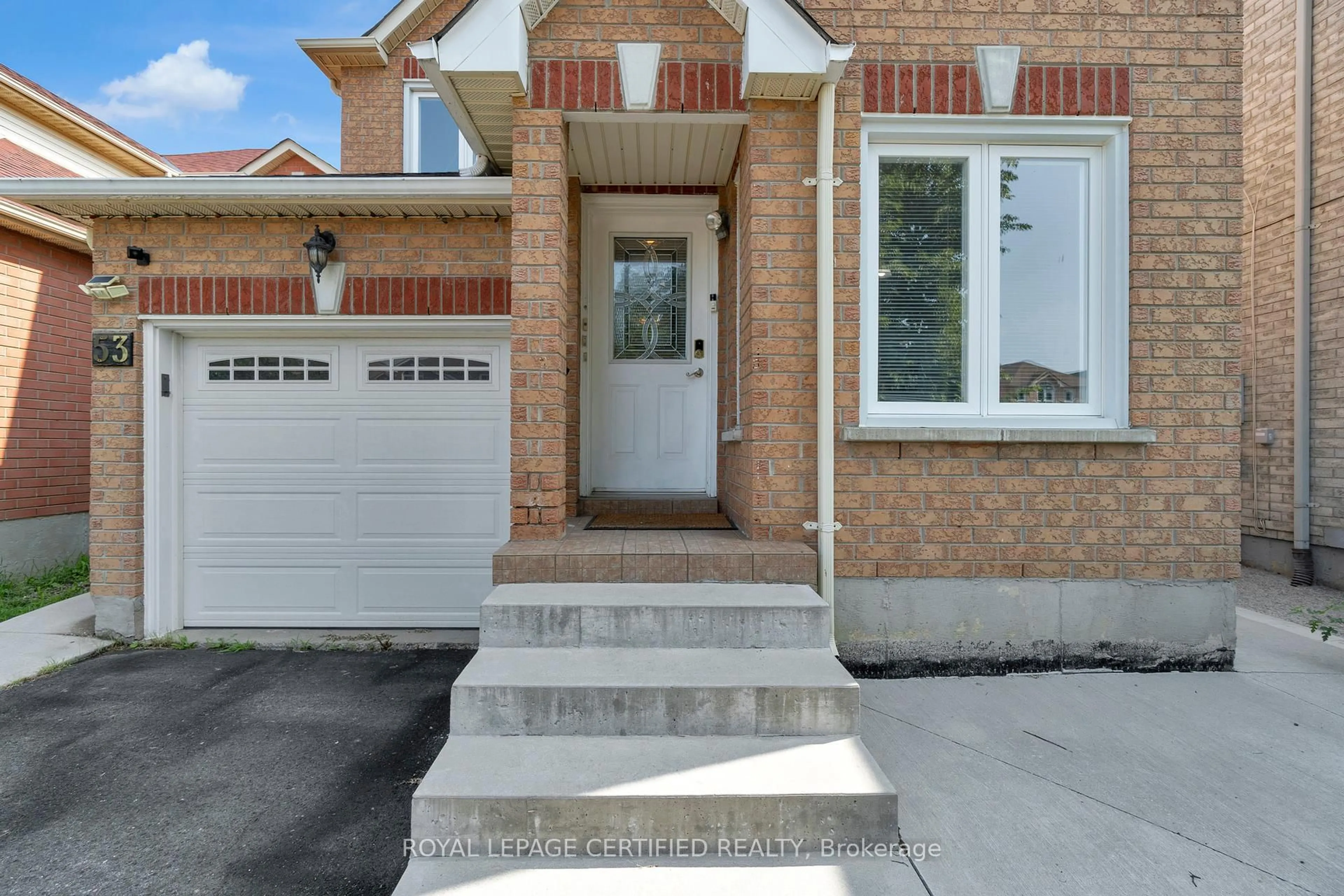 Home with brick exterior material, street for 53 Chadwick St, Brampton Ontario L6Y 4Y1