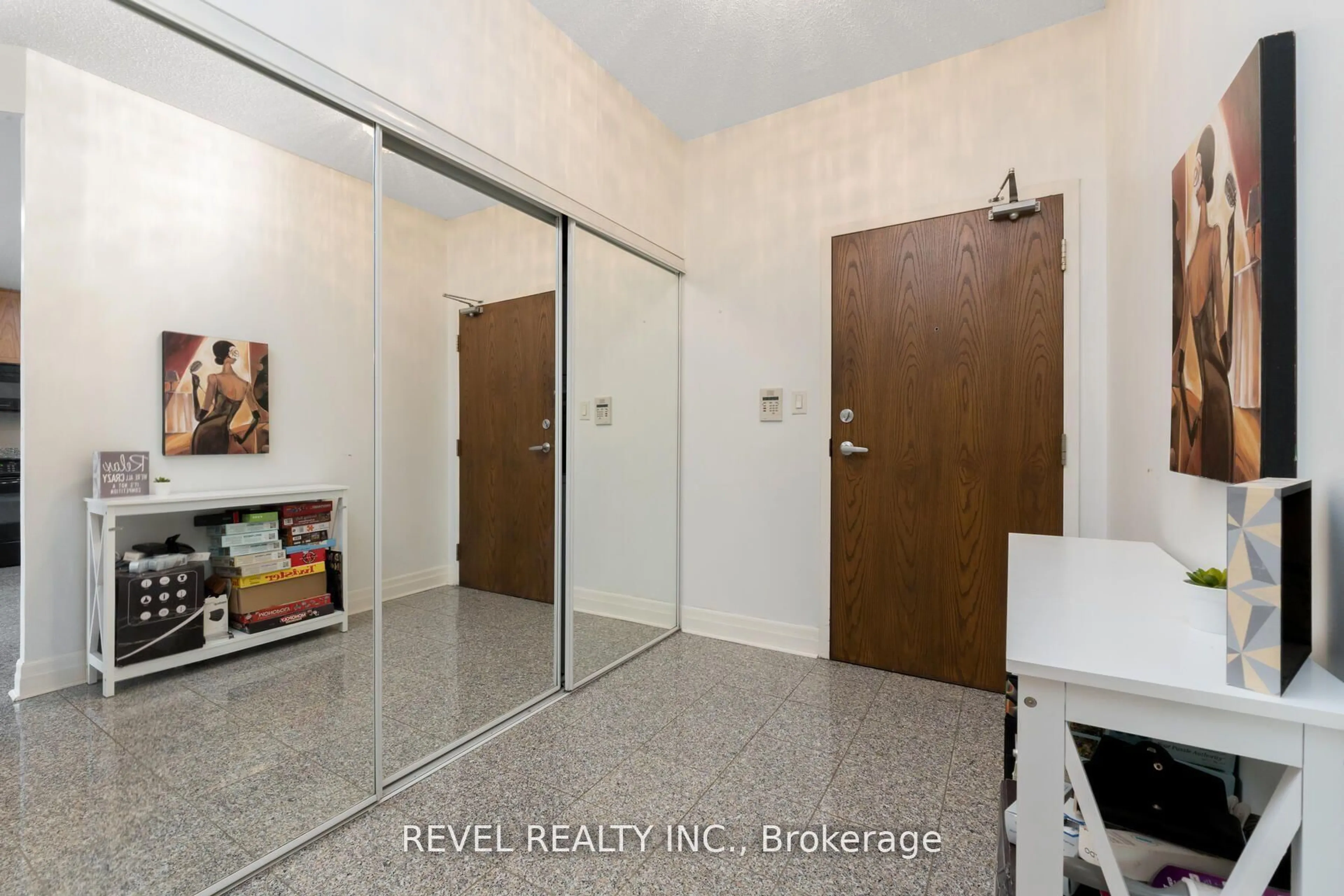 Unknown for 88 Palace Pier Crt #PH101, Toronto Ontario M8V 4C2