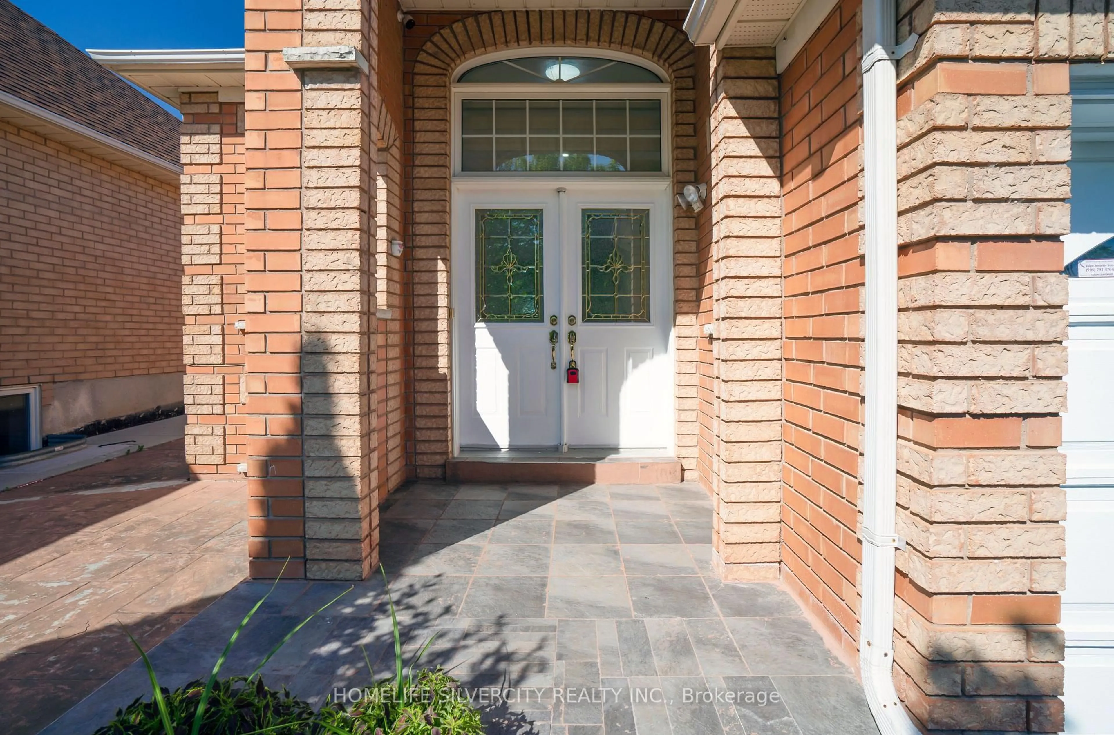 Unknown for 3 Orchid Dr, Brampton Ontario L7A 1M4