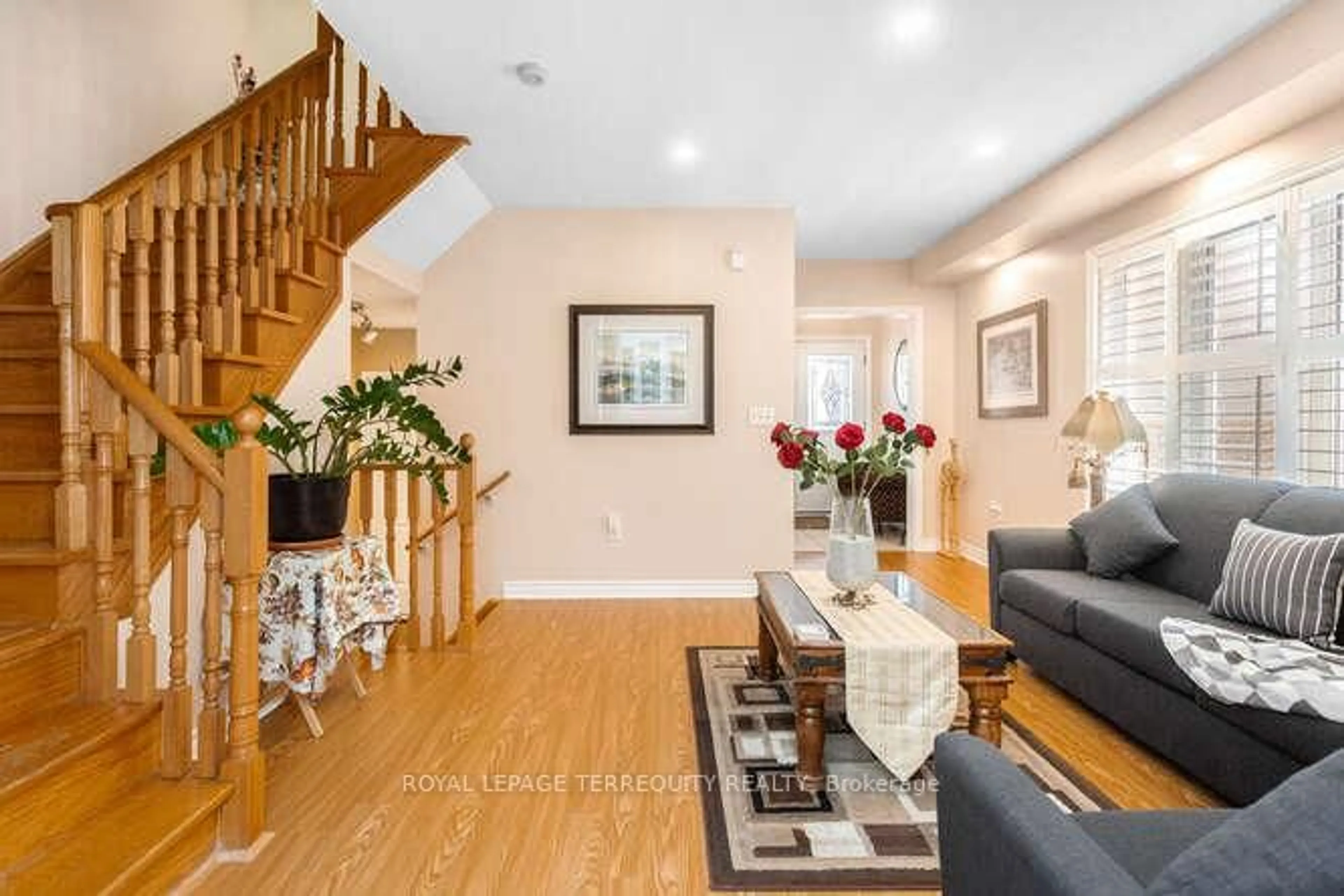 Unknown for 7148 Village Walk, Mississauga Ontario L5W 1X2