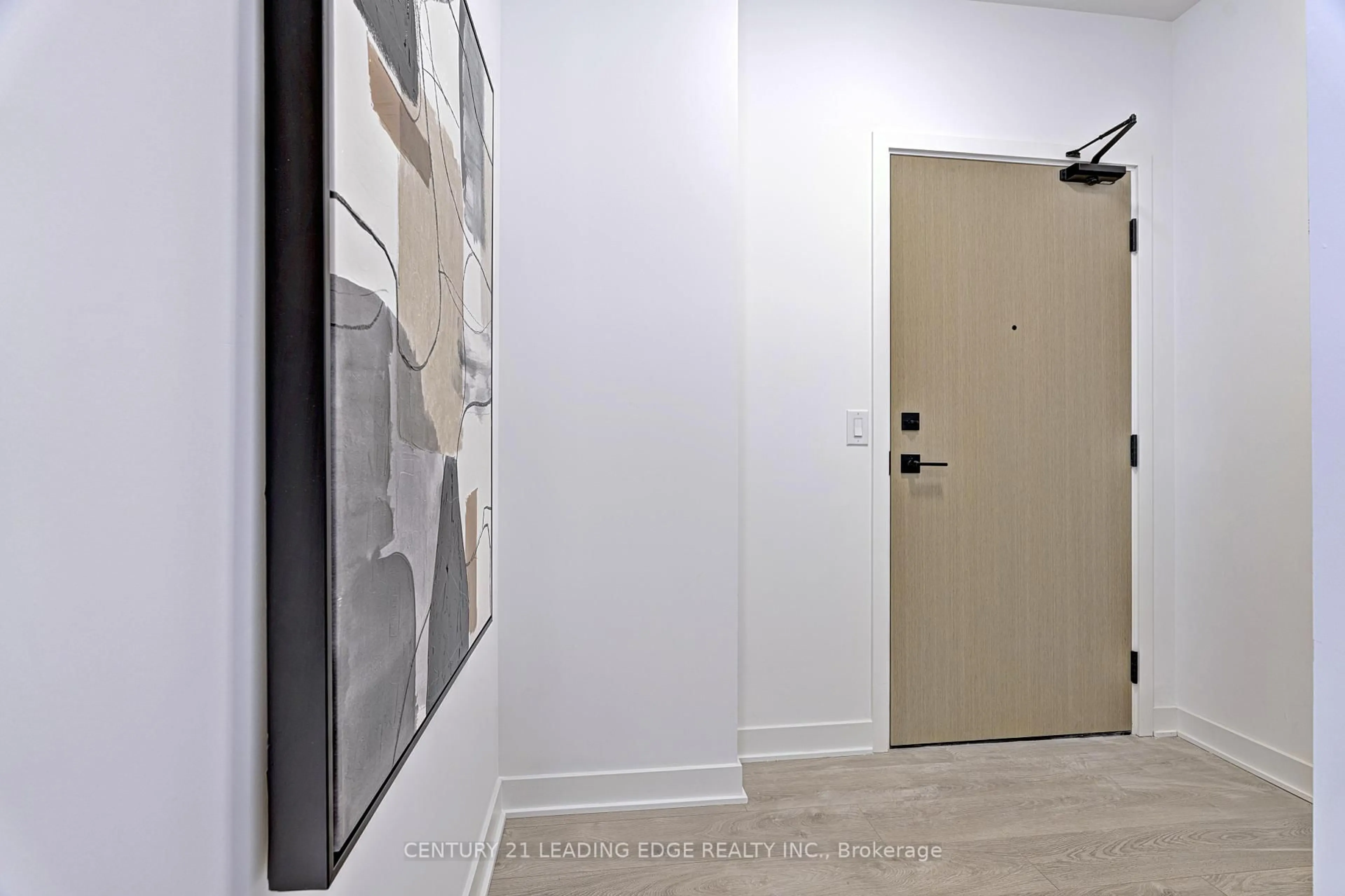 Indoor entryway for 36 ZORRA St #1808, Toronto Ontario M8Z 0G5