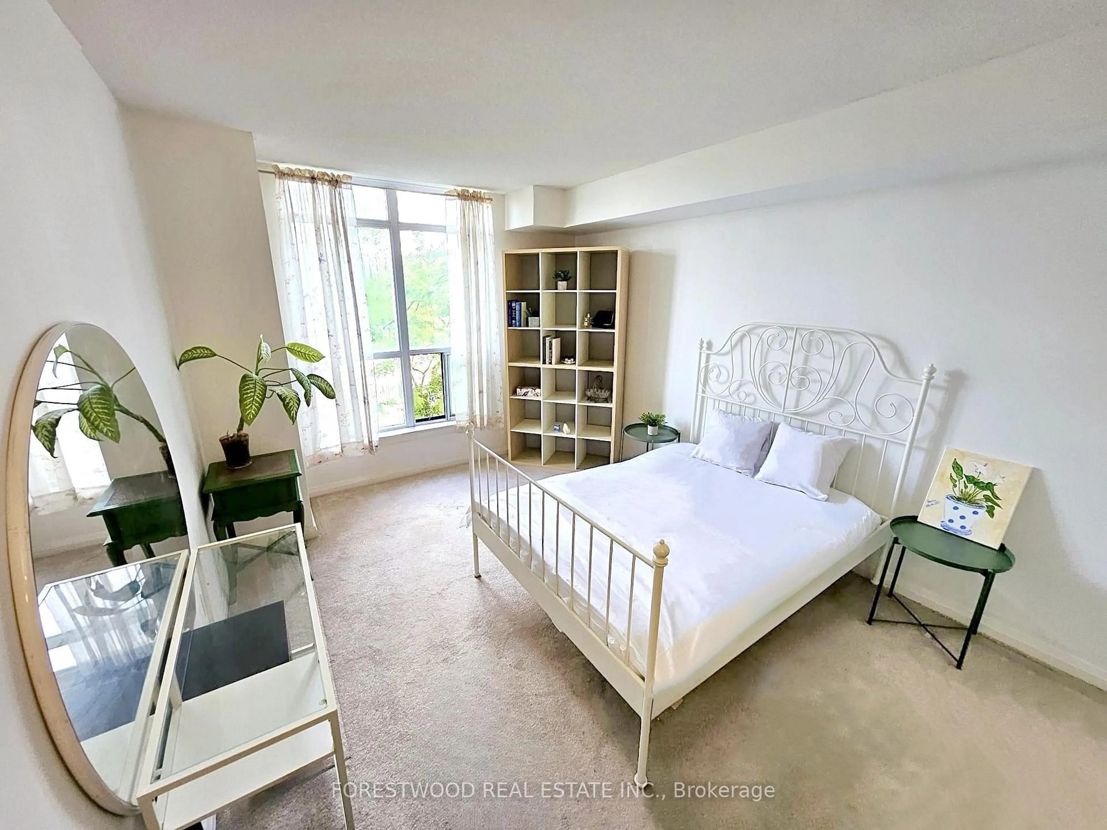Bedroom with bed, unknown for 220 Forum Dr #201, Mississauga Ontario L4Z 4K1