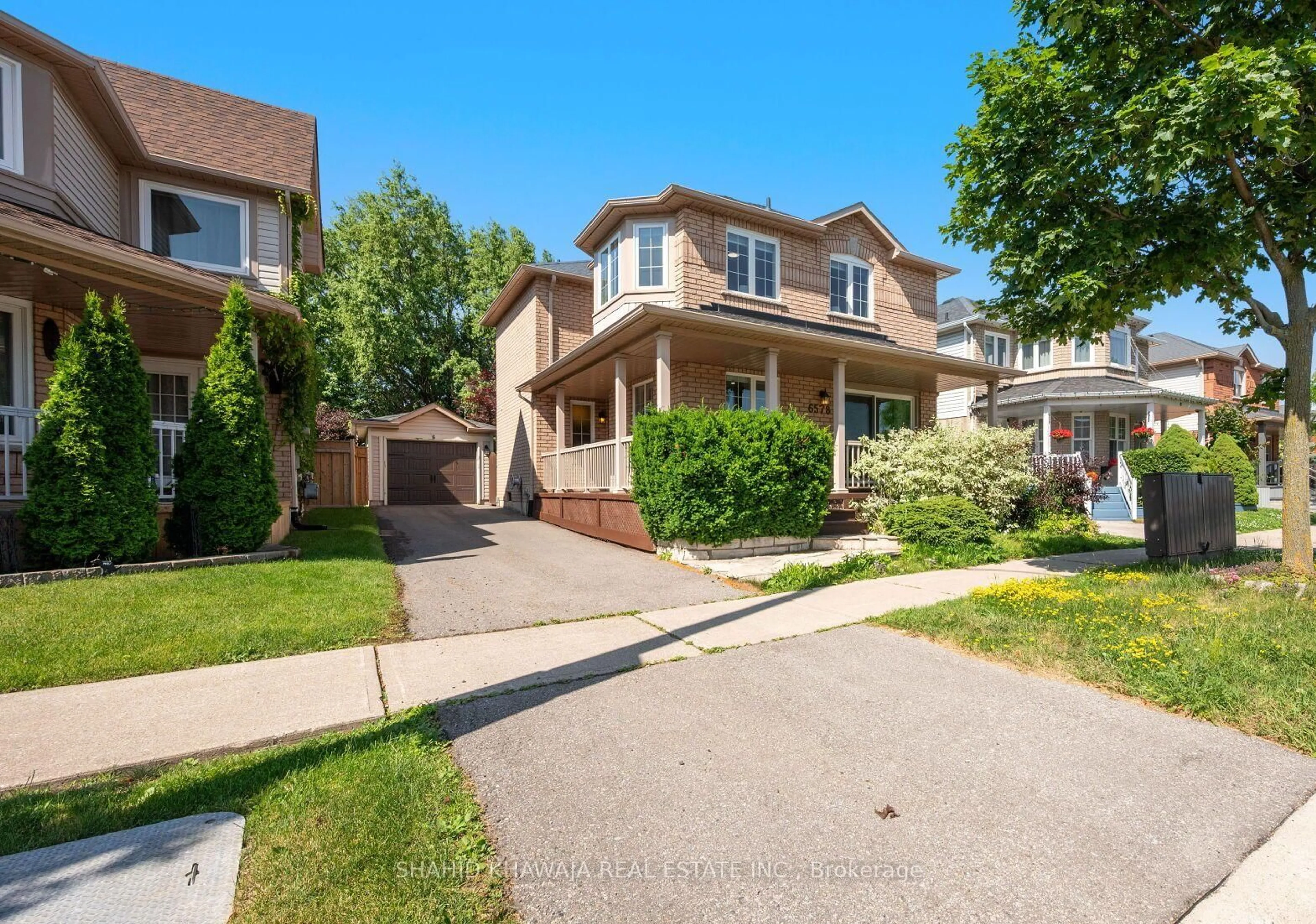 Home with brick exterior material, street for 6578 Lisgar Dr, Mississauga Ontario L5N 6W1