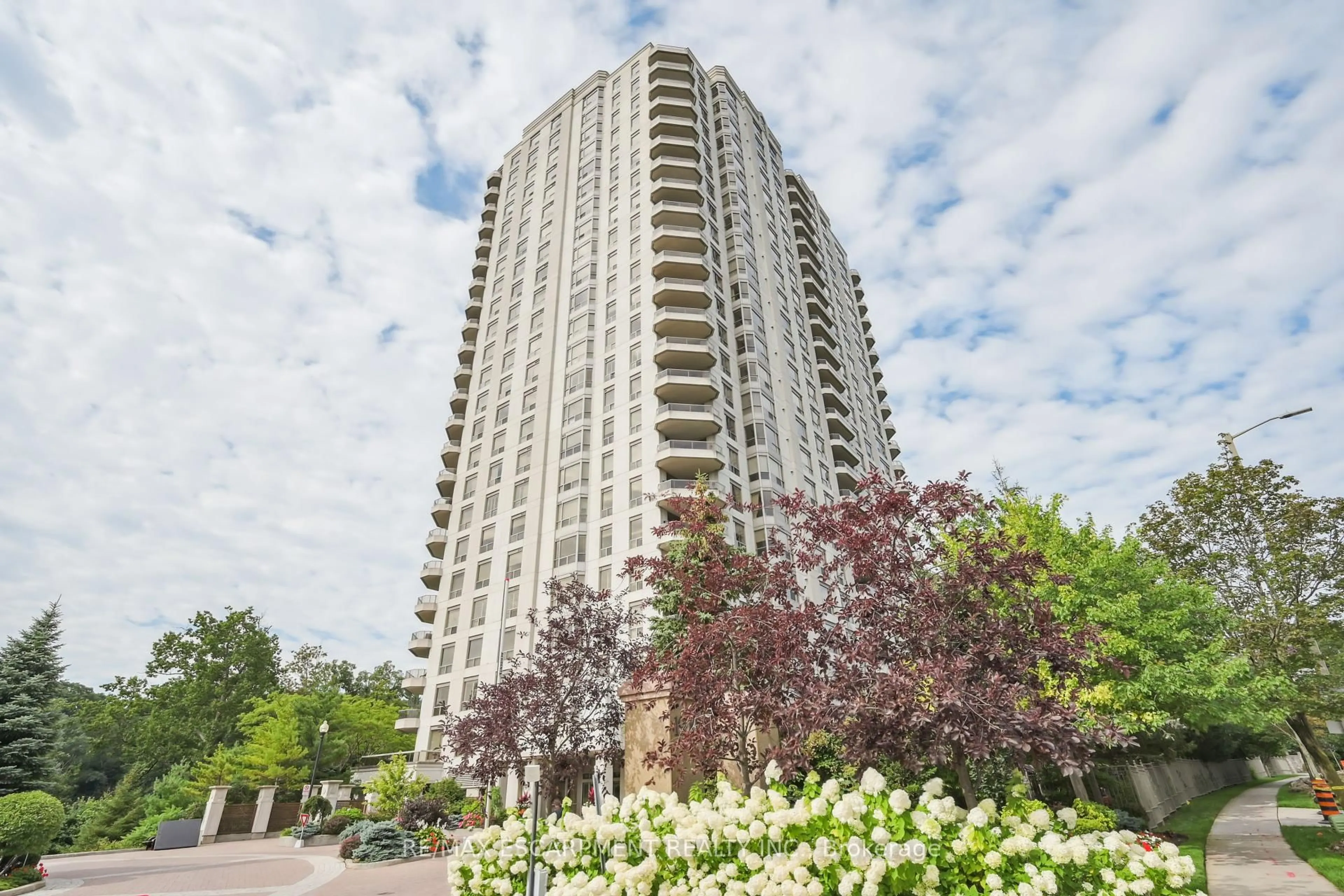 Unknown for 1900 The Collegeway #PH7, Mississauga Ontario L5L 5Y8