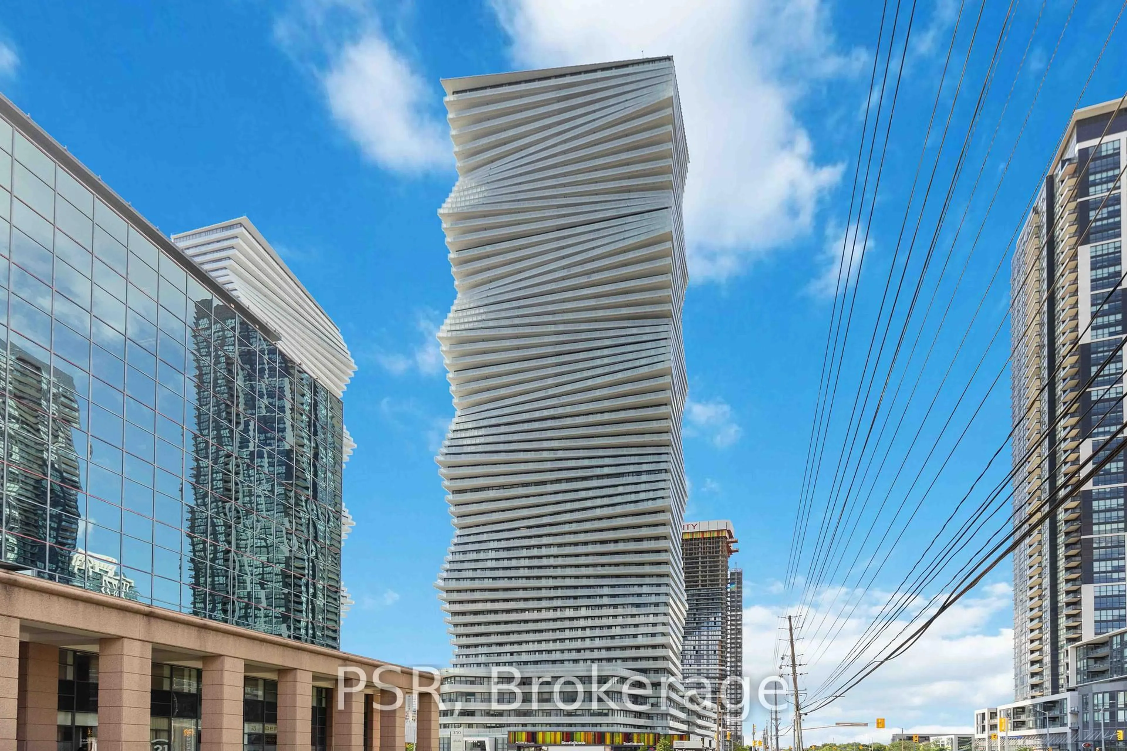 Indoor foyer for 3900 Confederation Pkwy #3501, Mississauga Ontario L5B 0M3