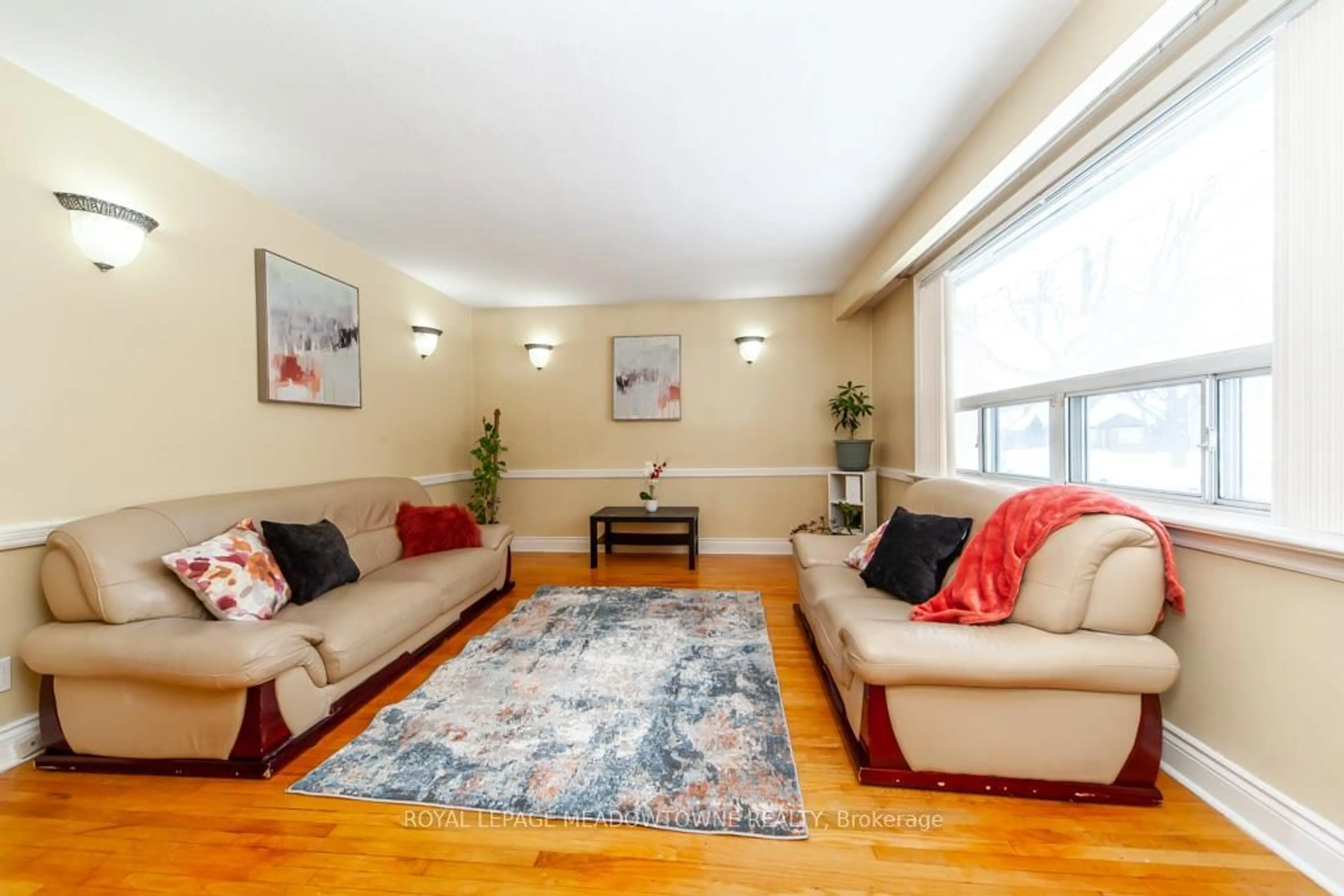 Living room with furniture, unknown for 47 Jodphur Ave, Toronto Ontario M9M 2J3
