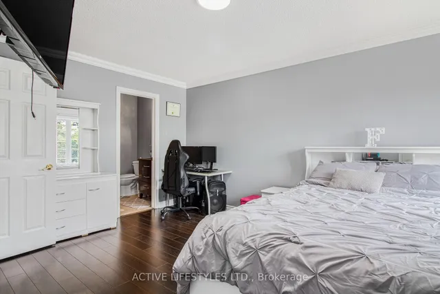 Additional property image - 10 Hartnell Sq Unit 59