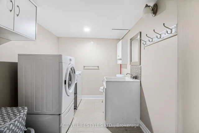 Additional property image - 10 Hartnell Sq Unit 59