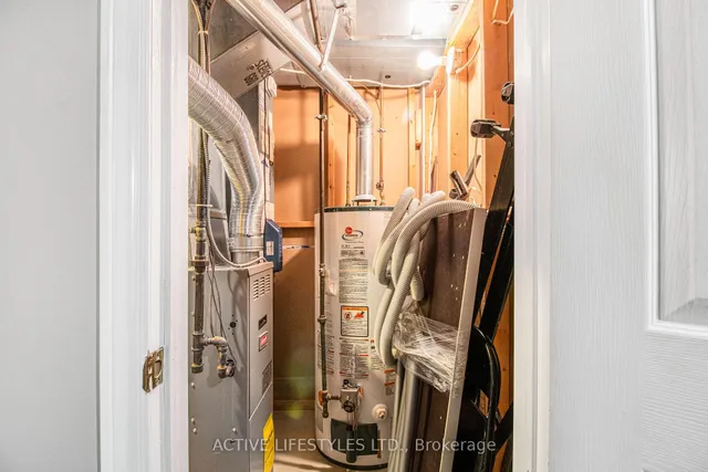 Additional property image - 10 Hartnell Sq Unit 59