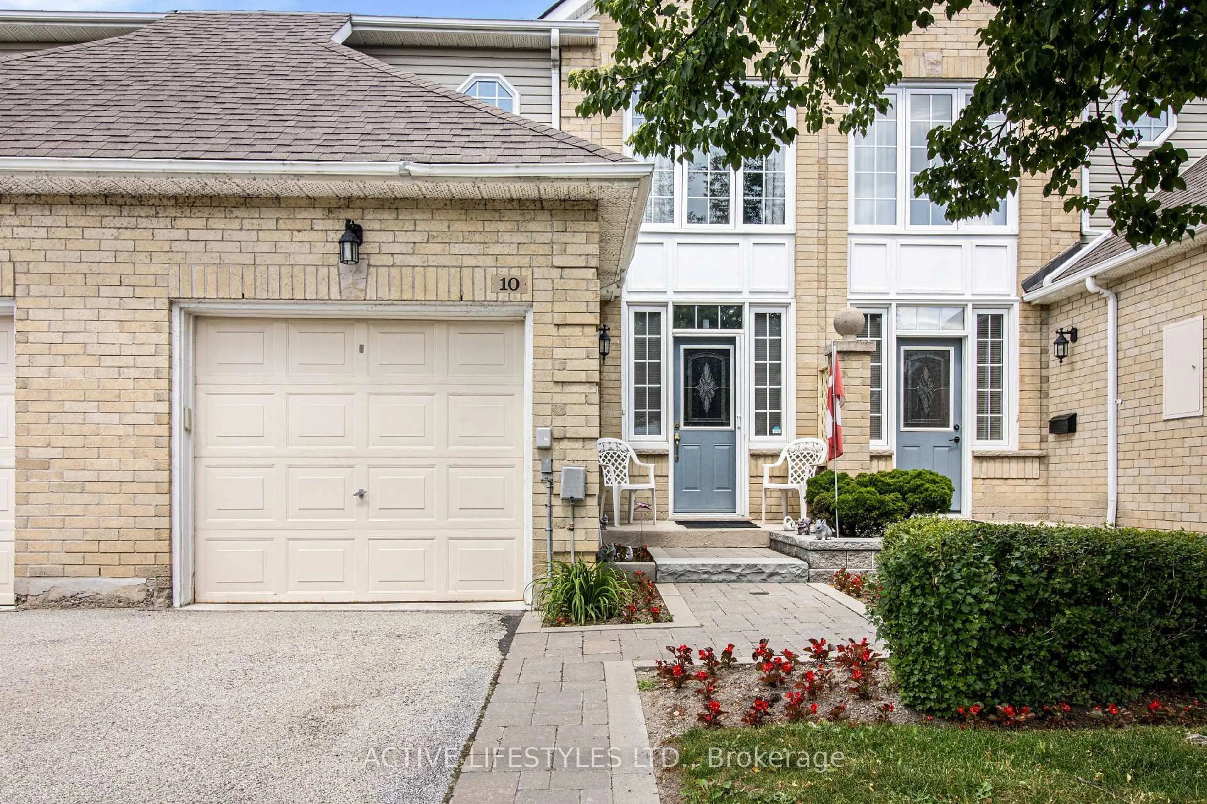 Home with brick exterior material, street for 10 Hartnell Sq #59, Brampton Ontario L6S 5W7