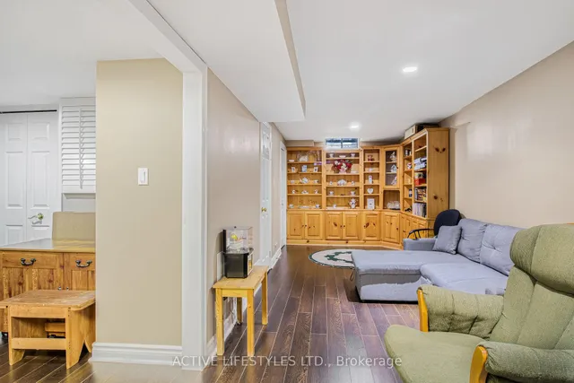 Additional property image - 10 Hartnell Sq Unit 59