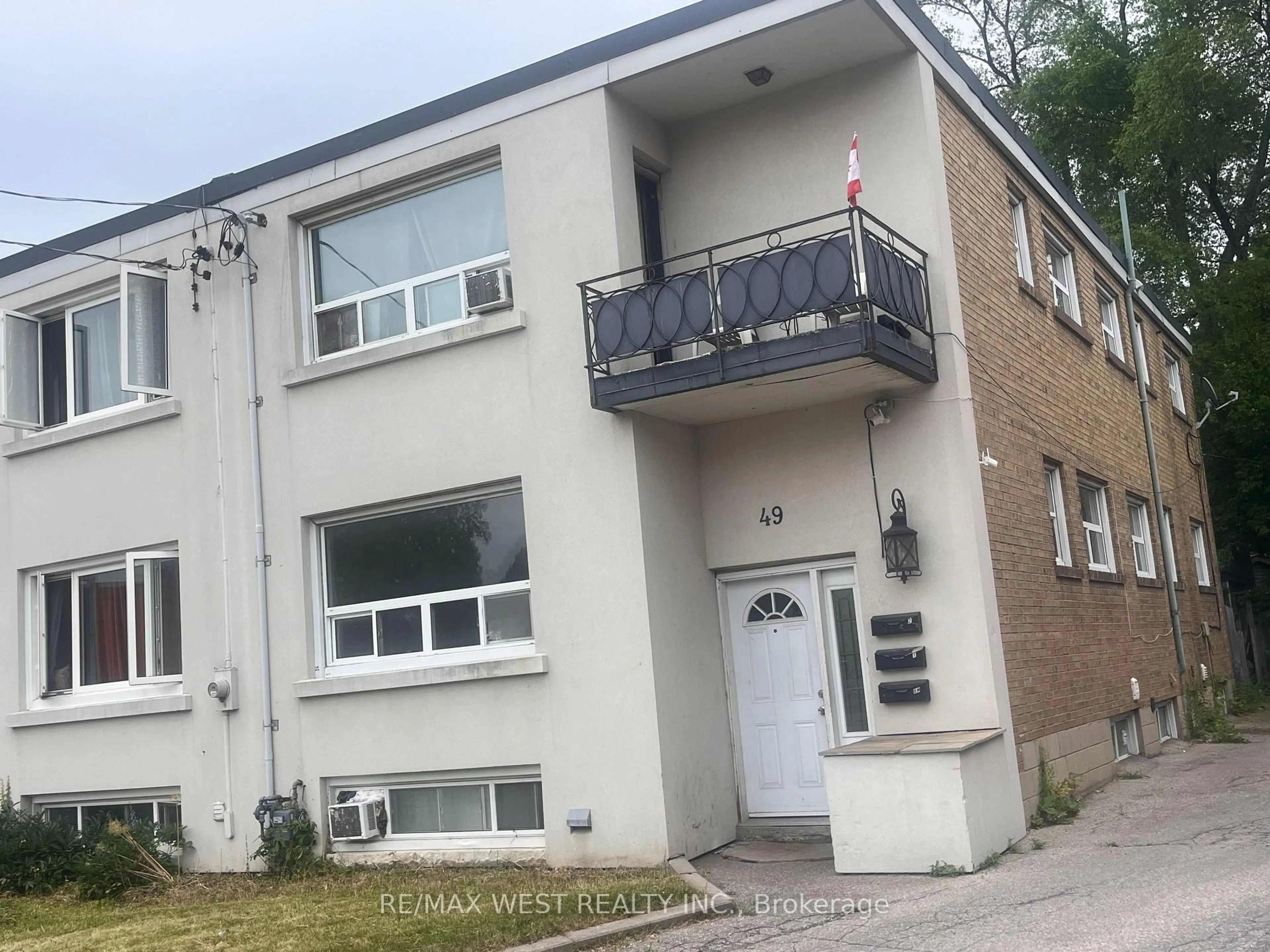 Unknown for 49 Penhurst Ave, Toronto Ontario M8Y 3A9