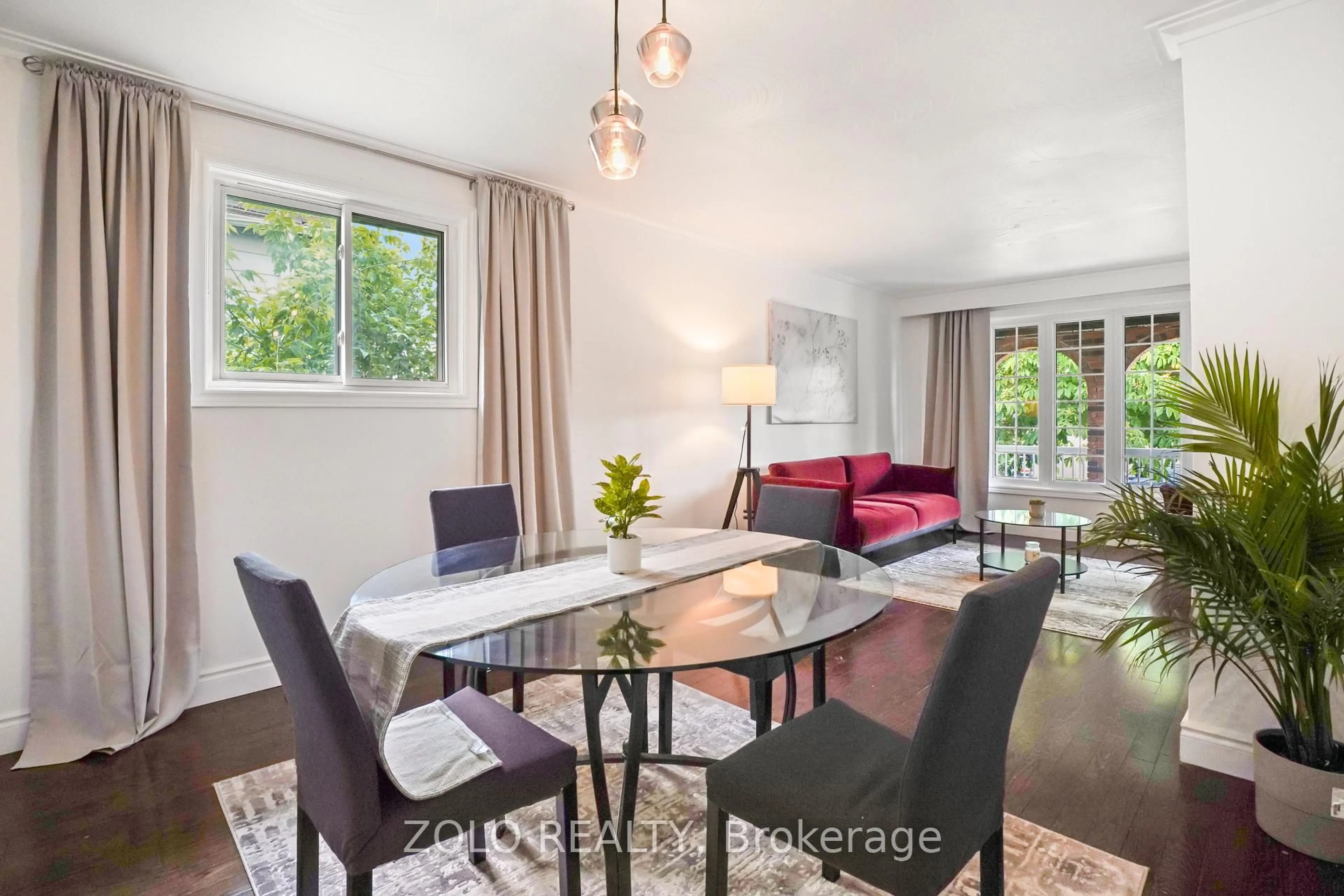 Dining room, unknown for 19 Scarboro St, Mississauga Ontario L4T 1E3
