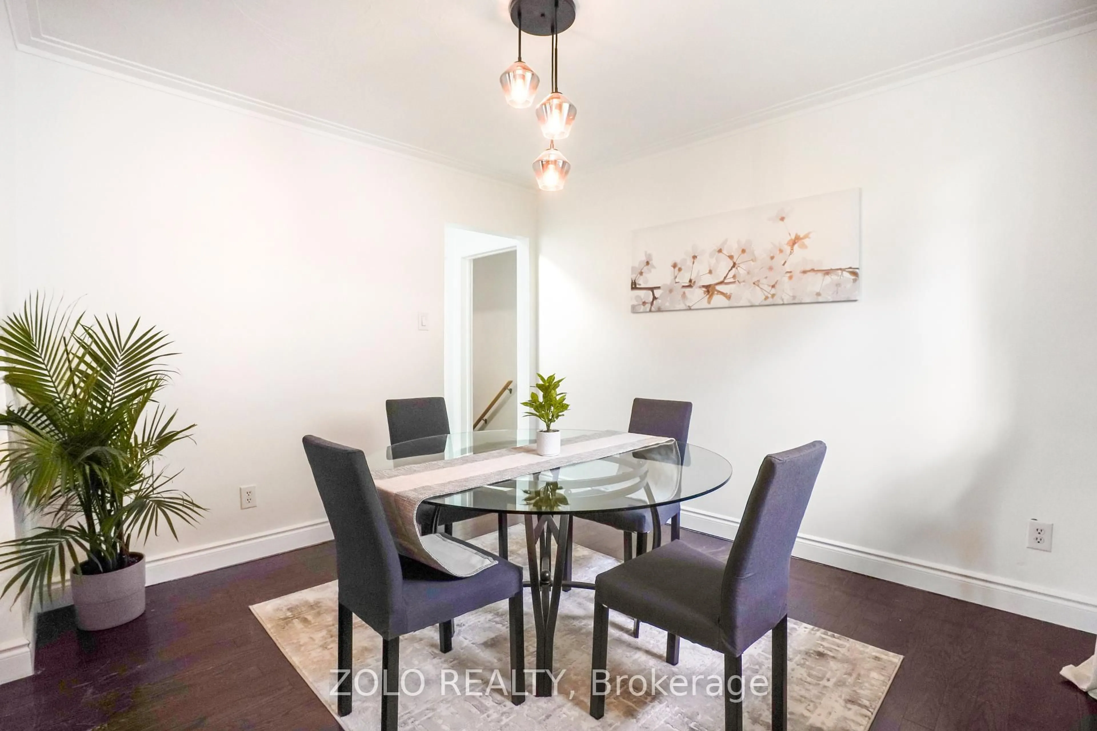 Dining room, wood/laminate floor for 19 Scarboro St, Mississauga Ontario L4T 1E3
